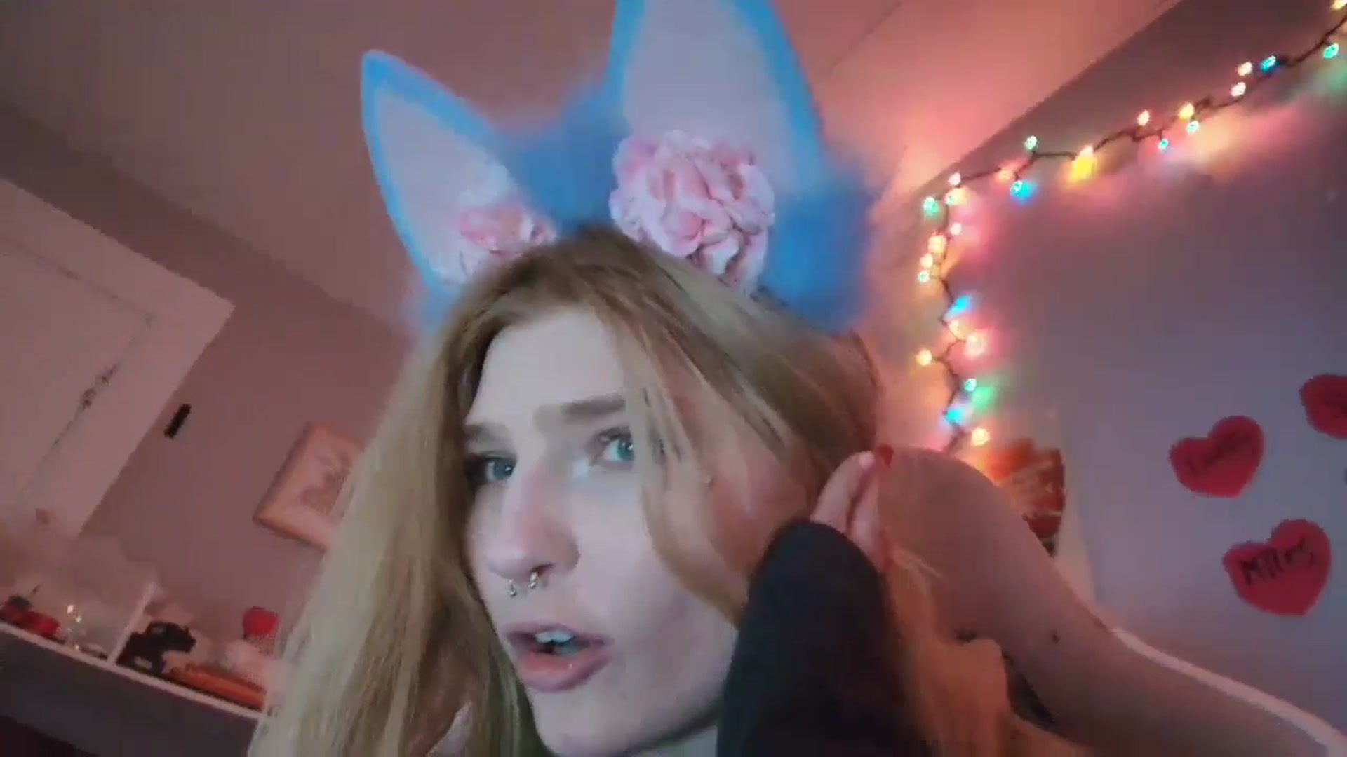 Gallery image thumbnail from DuckChan0's myfreecams stream on, 01/21/2026, 18:41 image 18 of 20