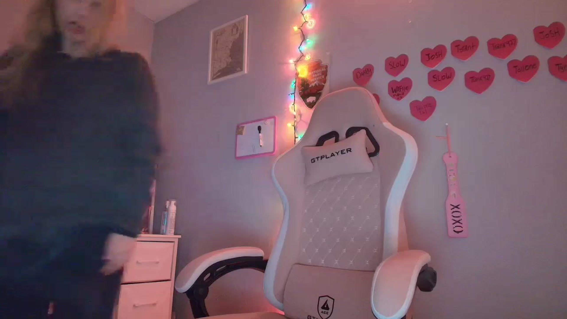 Gallery image thumbnail from DuckChan0's myfreecams stream on, 01/21/2026, 18:41 image 15 of 20