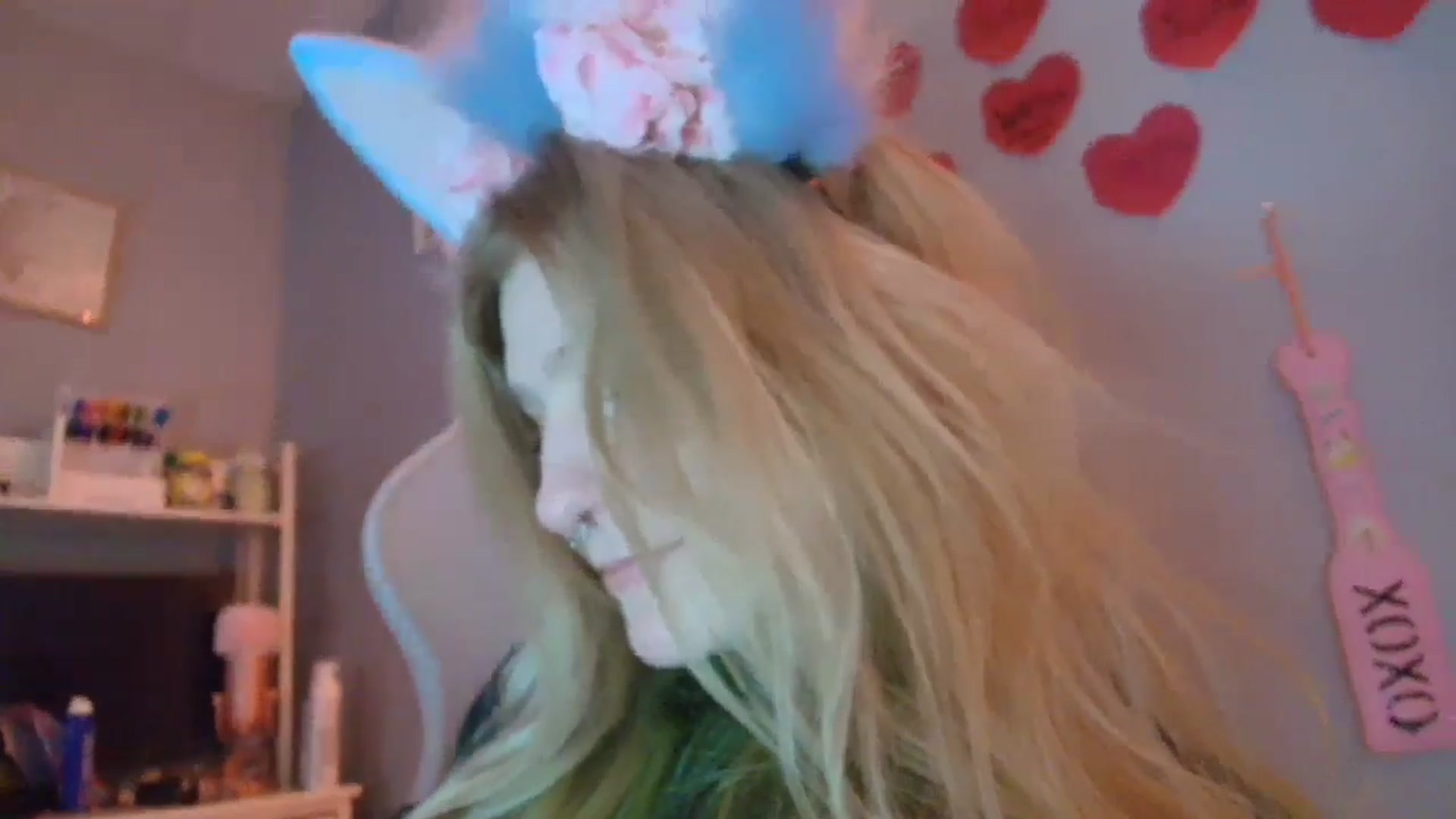 Gallery image thumbnail from DuckChan0's myfreecams stream on, 01/21/2026, 18:41 image 19 of 20