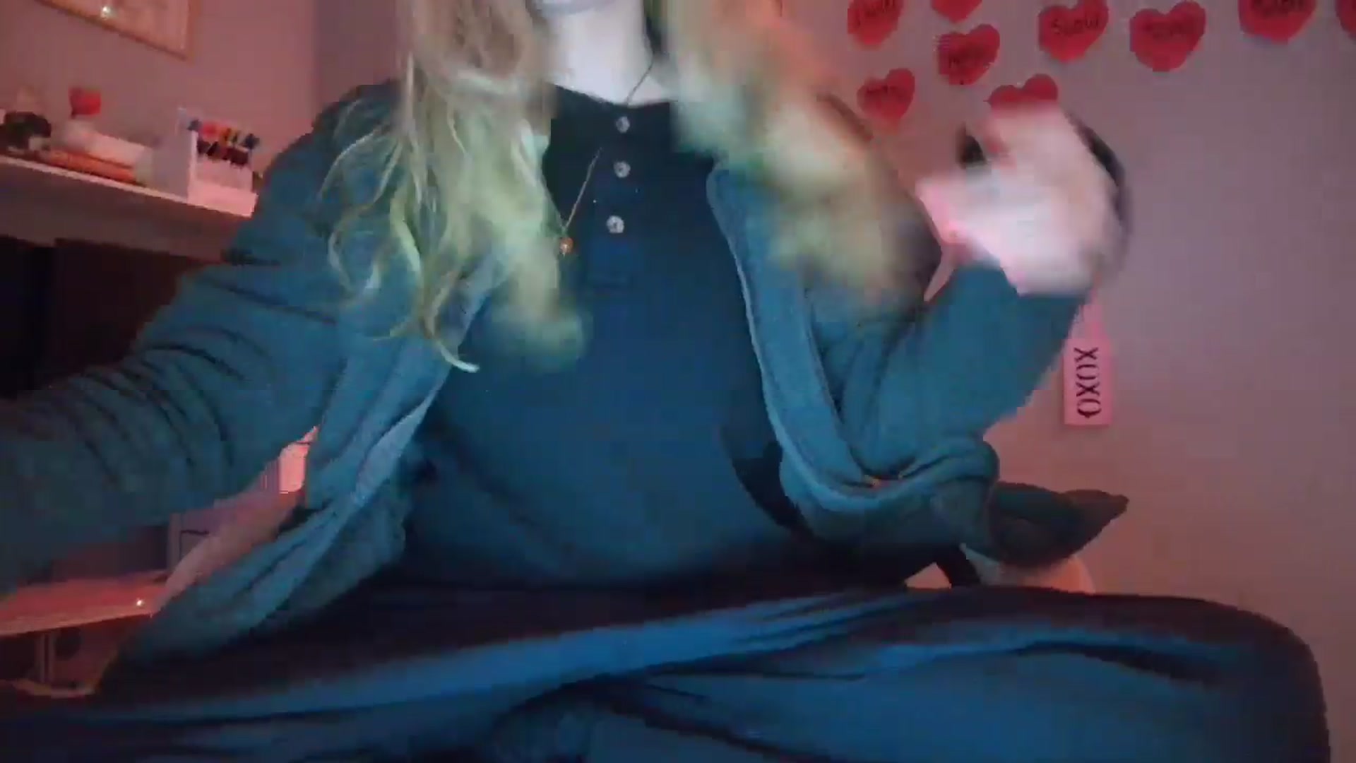 Gallery image thumbnail from DuckChan0's myfreecams stream on, 01/21/2026, 18:56 image 3 of 20
