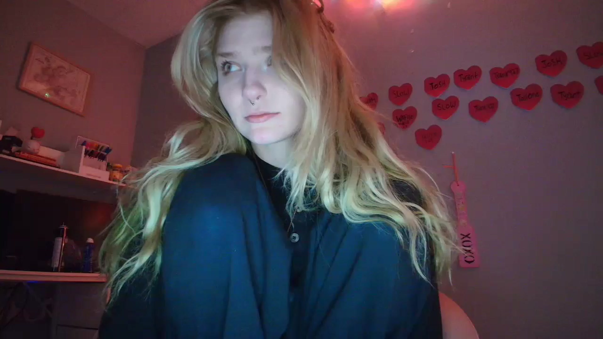 Gallery image thumbnail from DuckChan0's myfreecams stream on, 01/21/2026, 18:56 image 16 of 20