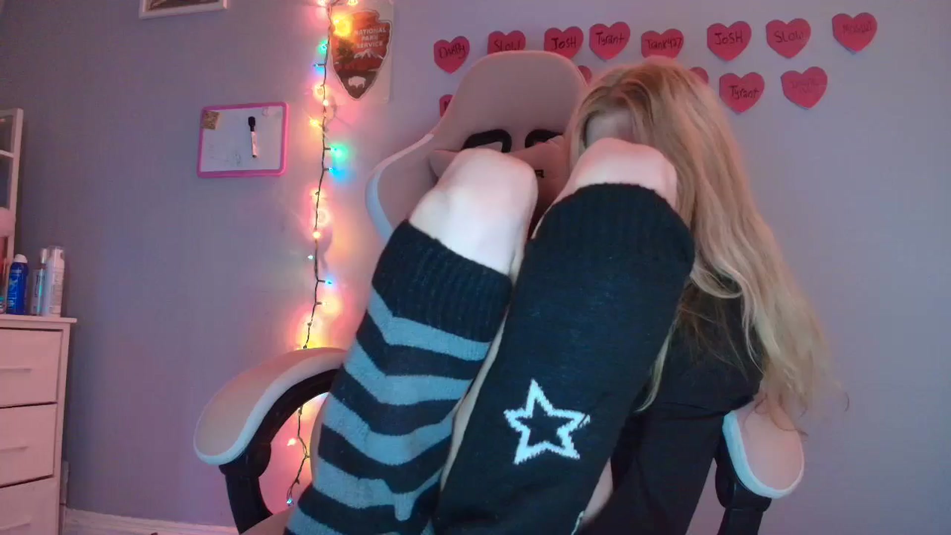 Gallery image thumbnail from DuckChan0's myfreecams stream on, 01/22/2026, 17:06 image 1 of 20