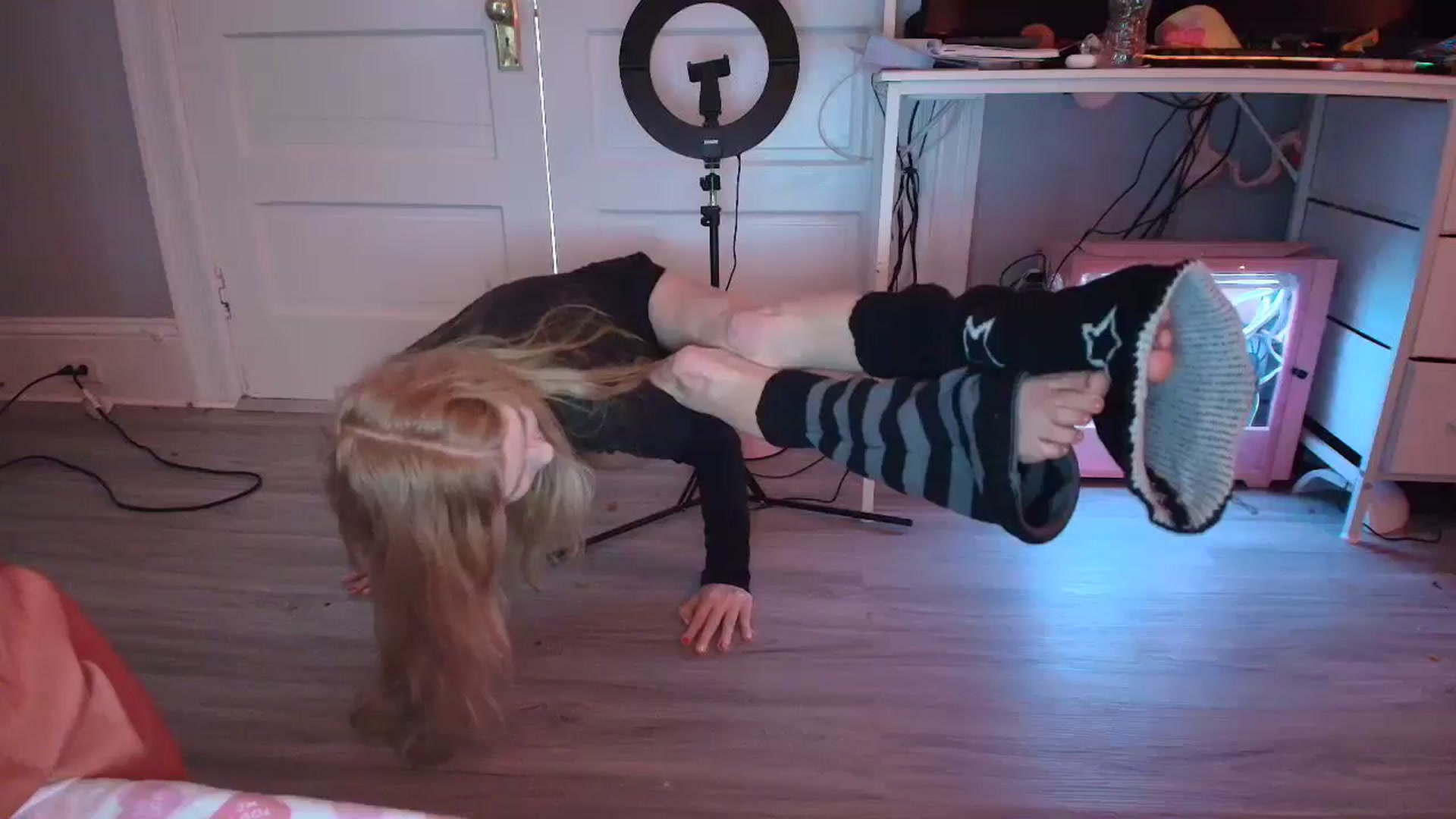 Gallery image thumbnail from DuckChan0's myfreecams stream on, 01/22/2026, 17:06 image 4 of 20