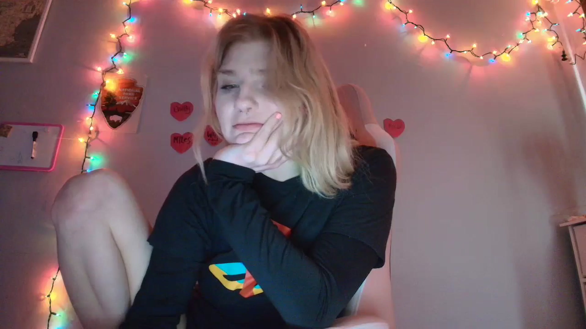 Gallery image thumbnail from DuckChan0's myfreecams stream on, 01/22/2026, 17:56 image 13 of 20
