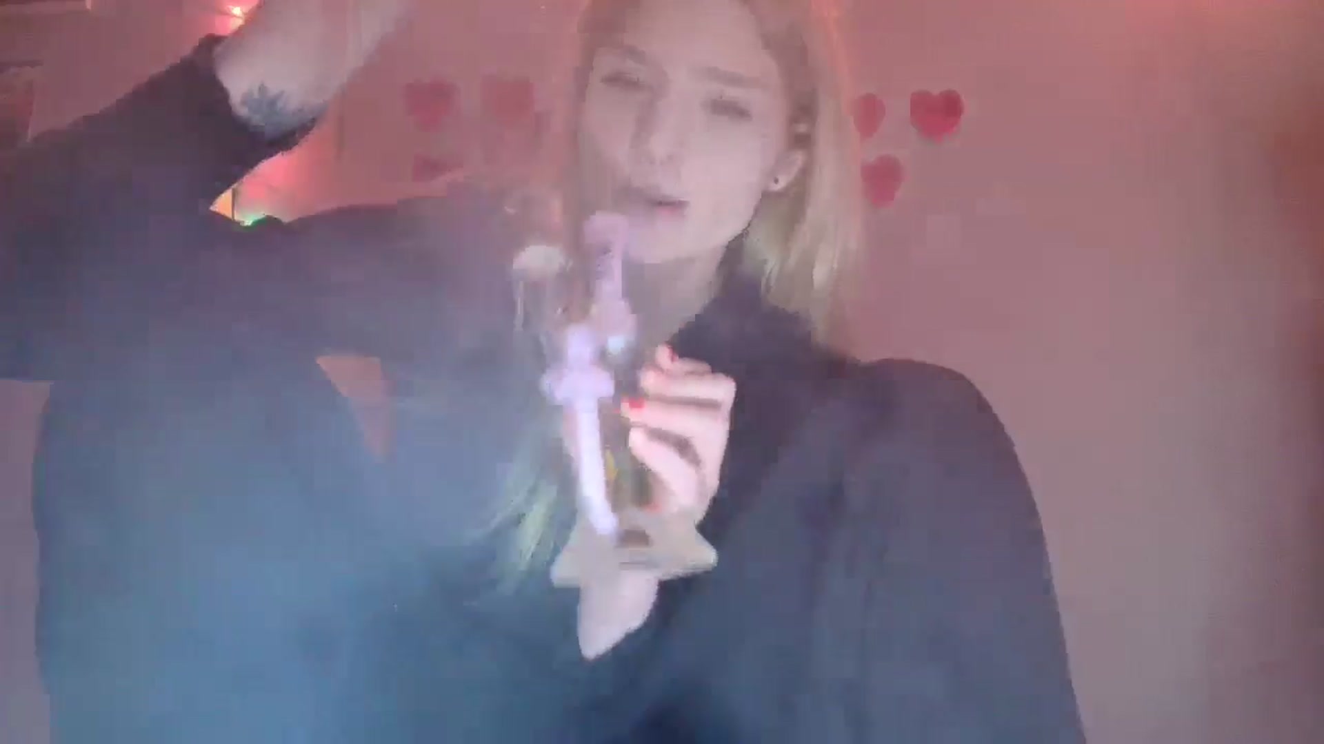 Gallery image thumbnail from DuckChan0's myfreecams stream on, 01/23/2026, 19:43 image 18 of 20