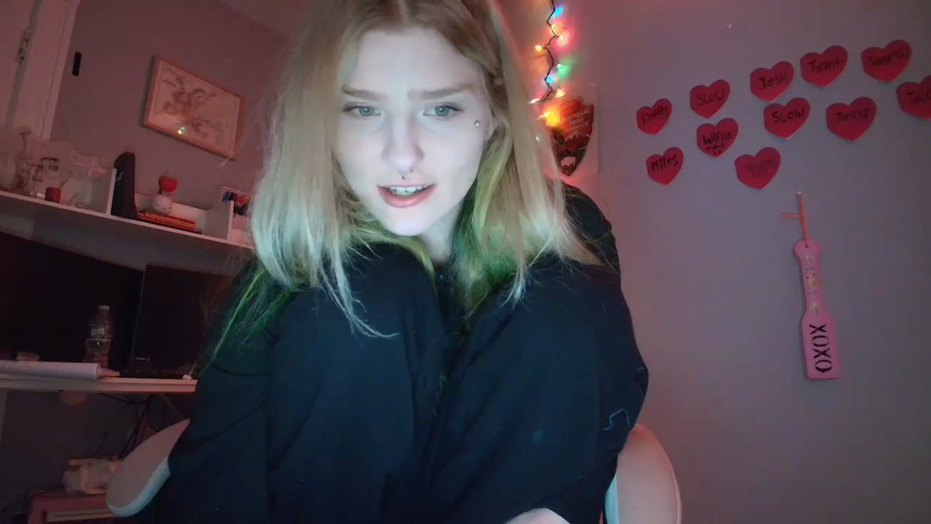 Gallery image thumbnail from DuckChan0's myfreecams stream on, 01/23/2026, 19:43 image 3 of 20