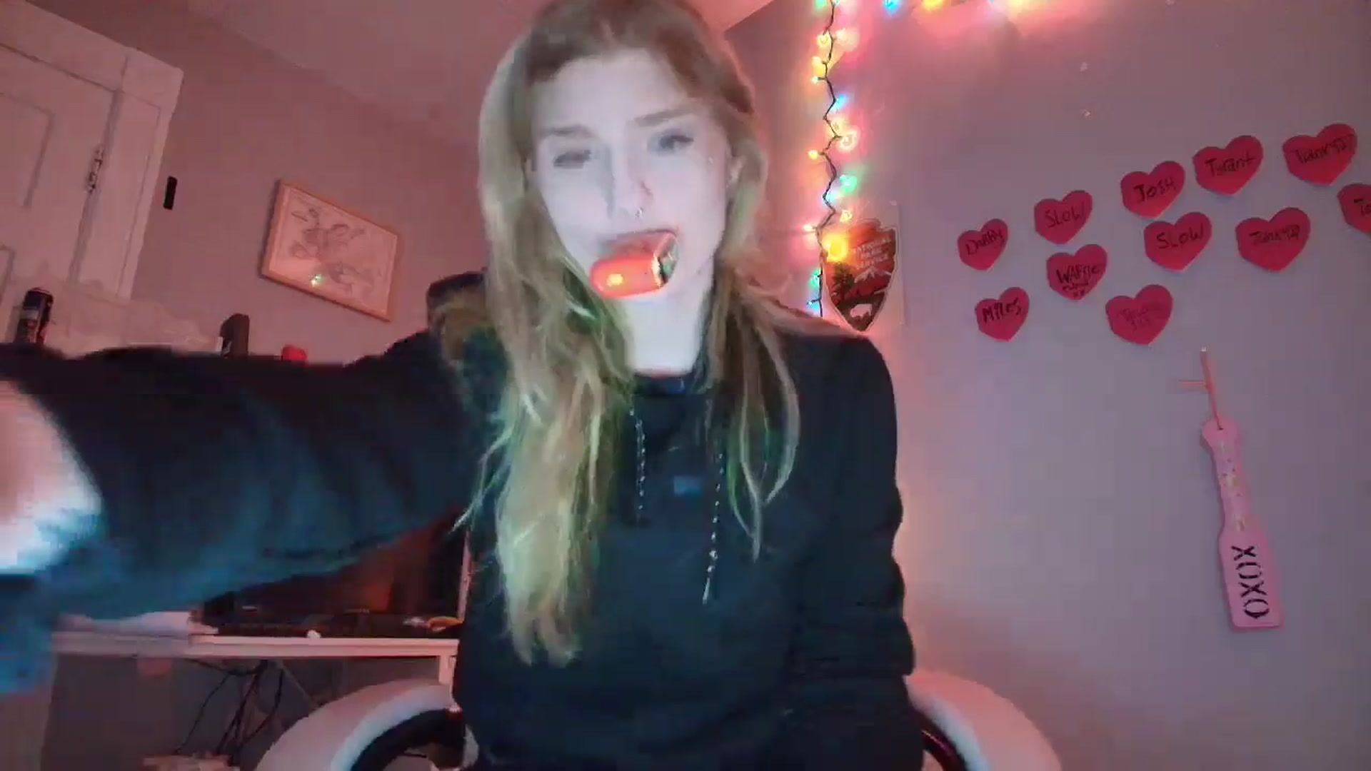 Gallery image thumbnail from DuckChan0's myfreecams stream on, 01/23/2026, 19:43 image 8 of 20