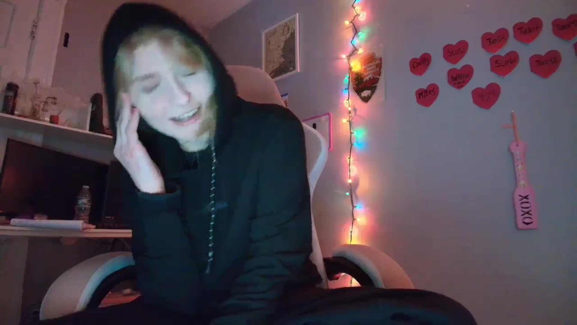 Gallery image thumbnail from DuckChan0's myfreecams stream on, 01/23/2026, 19:43 image 6 of 20