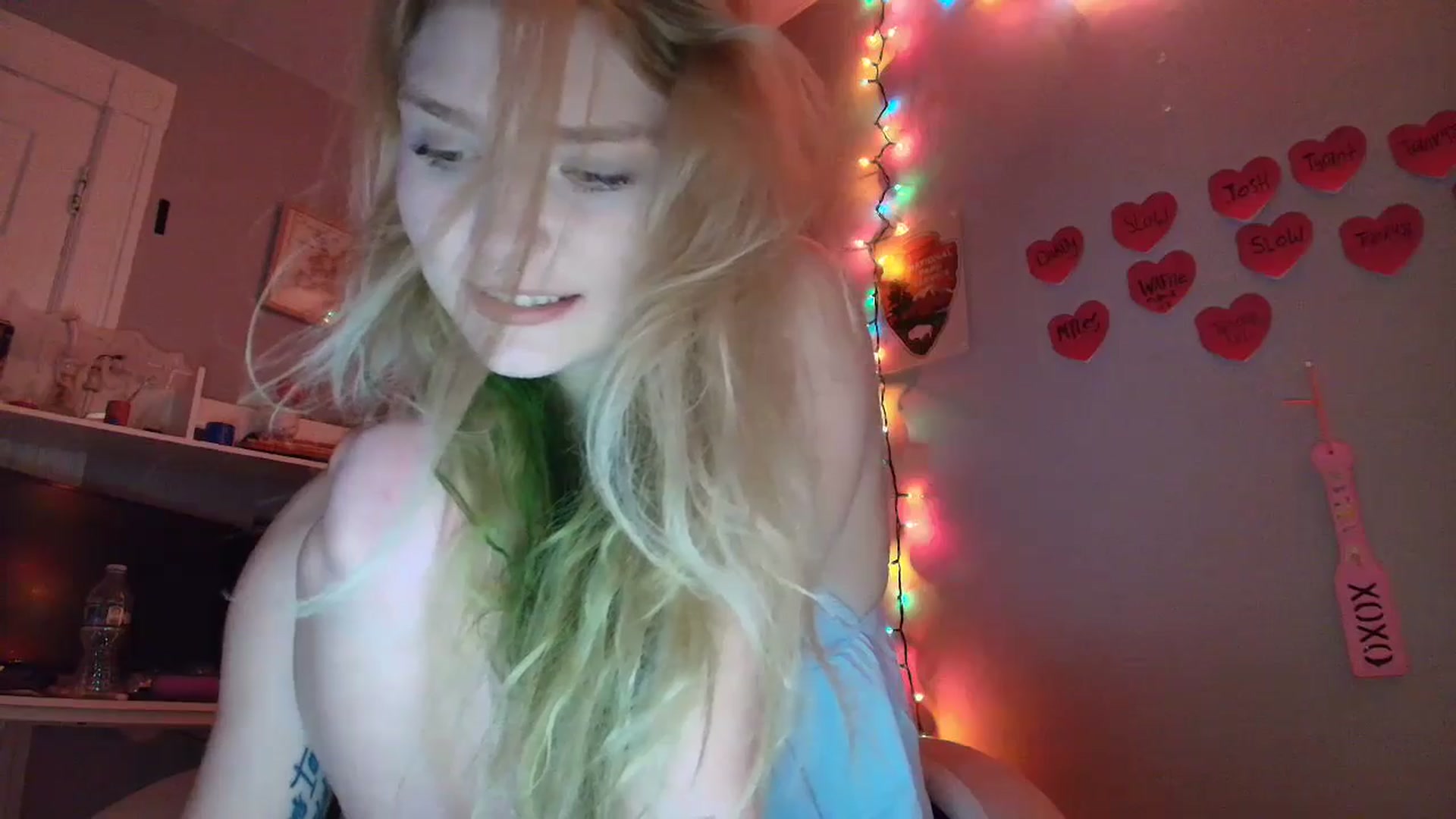 Gallery image thumbnail from DuckChan0's myfreecams stream on, 01/27/2026, 16:53 image 6 of 20