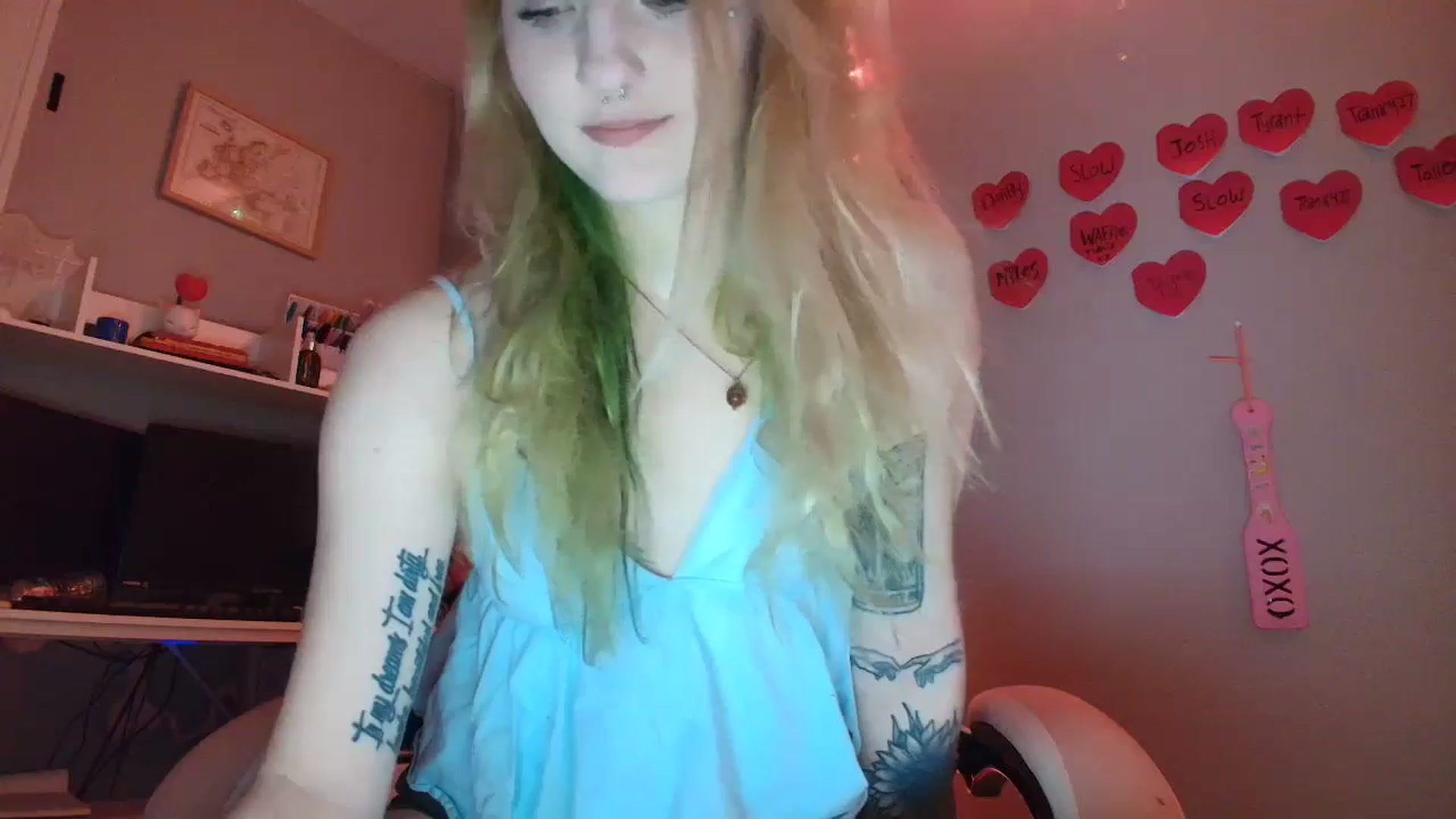 Gallery image thumbnail from DuckChan0's myfreecams stream on, 01/27/2026, 17:29 image 9 of 20