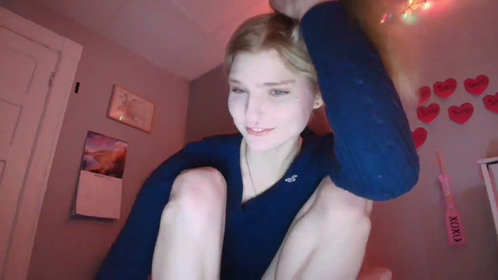 Gallery image thumbnail from DuckChan0's myfreecams stream on, 01/28/2026, 17:49 image 4 of 20