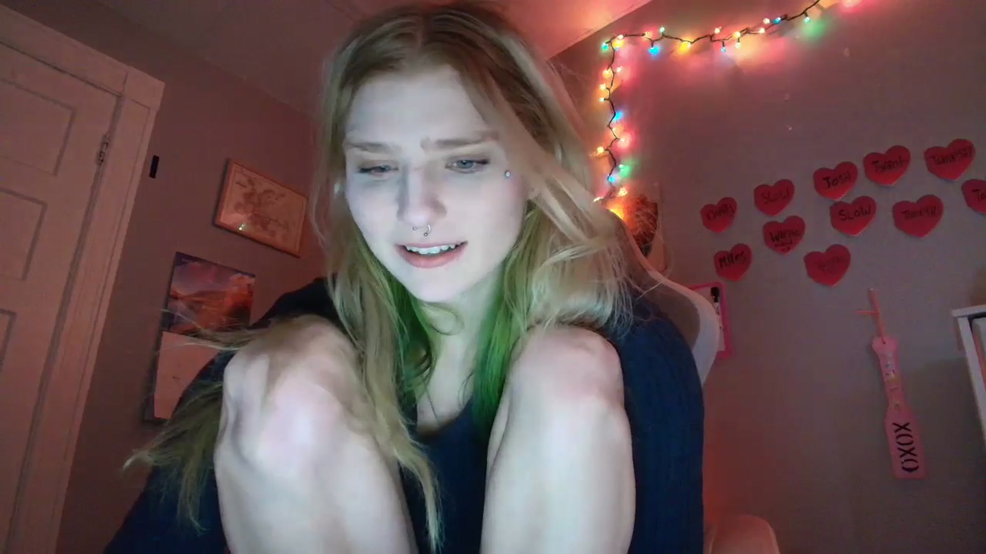 Gallery image thumbnail from DuckChan0's myfreecams stream on, 01/28/2026, 17:49 image 2 of 20