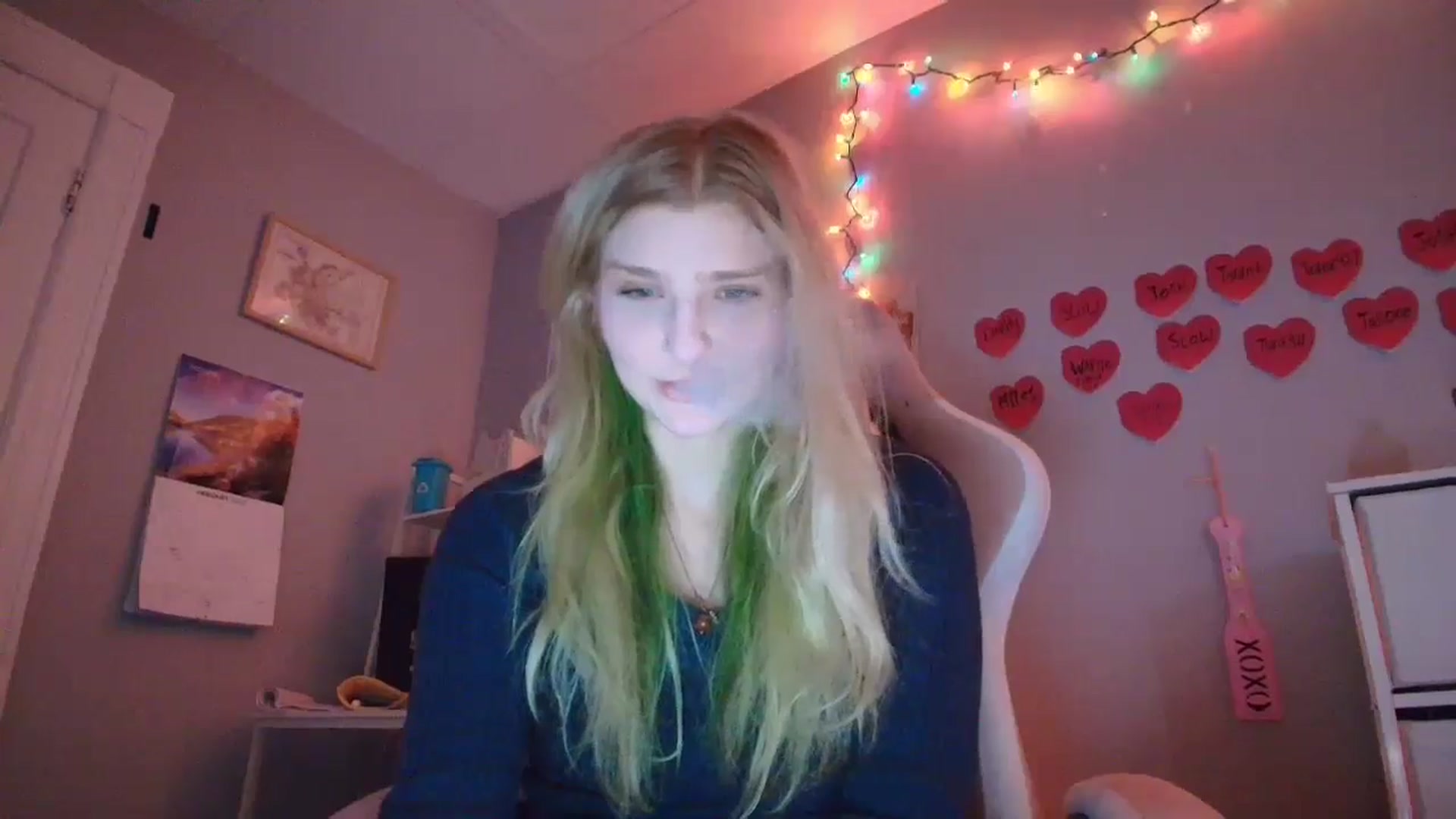 Gallery image thumbnail from DuckChan0's myfreecams stream on, 01/28/2026, 17:49 image 13 of 20