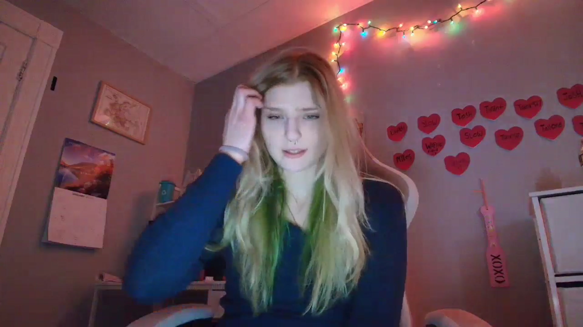 Gallery image thumbnail from DuckChan0's myfreecams stream on, 01/28/2026, 17:49 image 7 of 20