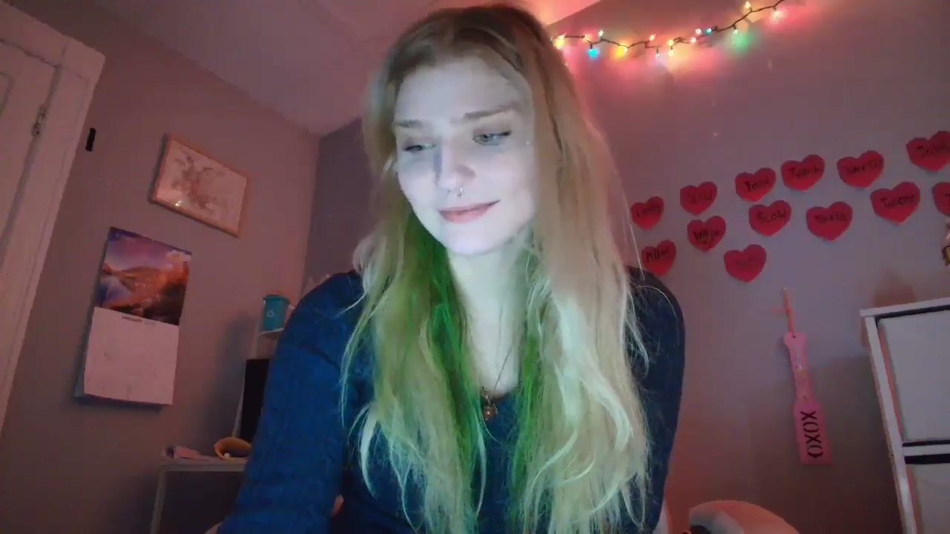 Gallery image thumbnail from DuckChan0's myfreecams stream on, 01/28/2026, 17:49 image 12 of 20