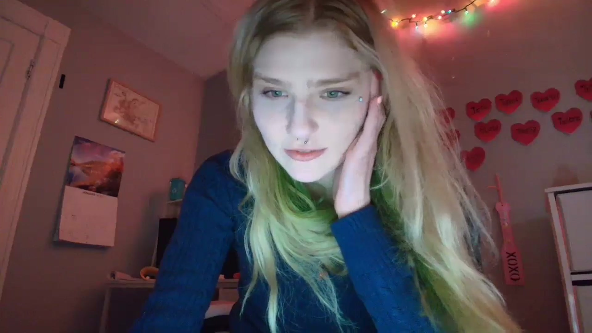 Gallery image thumbnail from DuckChan0's myfreecams stream on, 01/28/2026, 17:49 image 11 of 20
