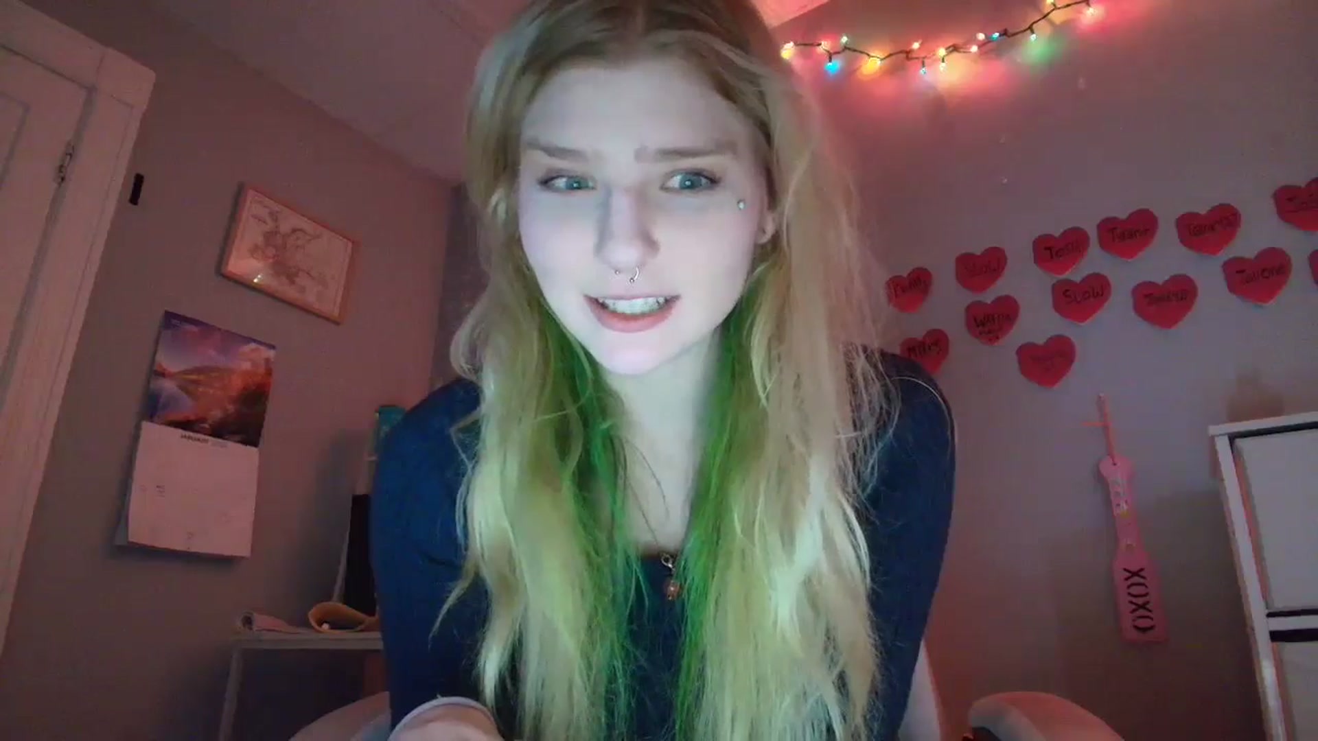 Gallery image thumbnail from DuckChan0's myfreecams stream on, 01/28/2026, 17:49 image 10 of 20
