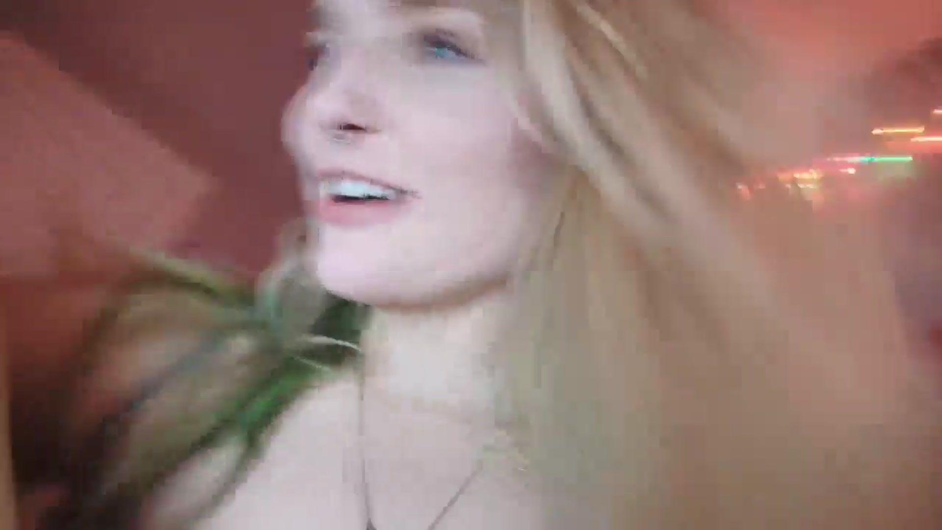 Gallery image thumbnail from DuckChan0's myfreecams stream on, 01/28/2026, 18:32 image 14 of 20