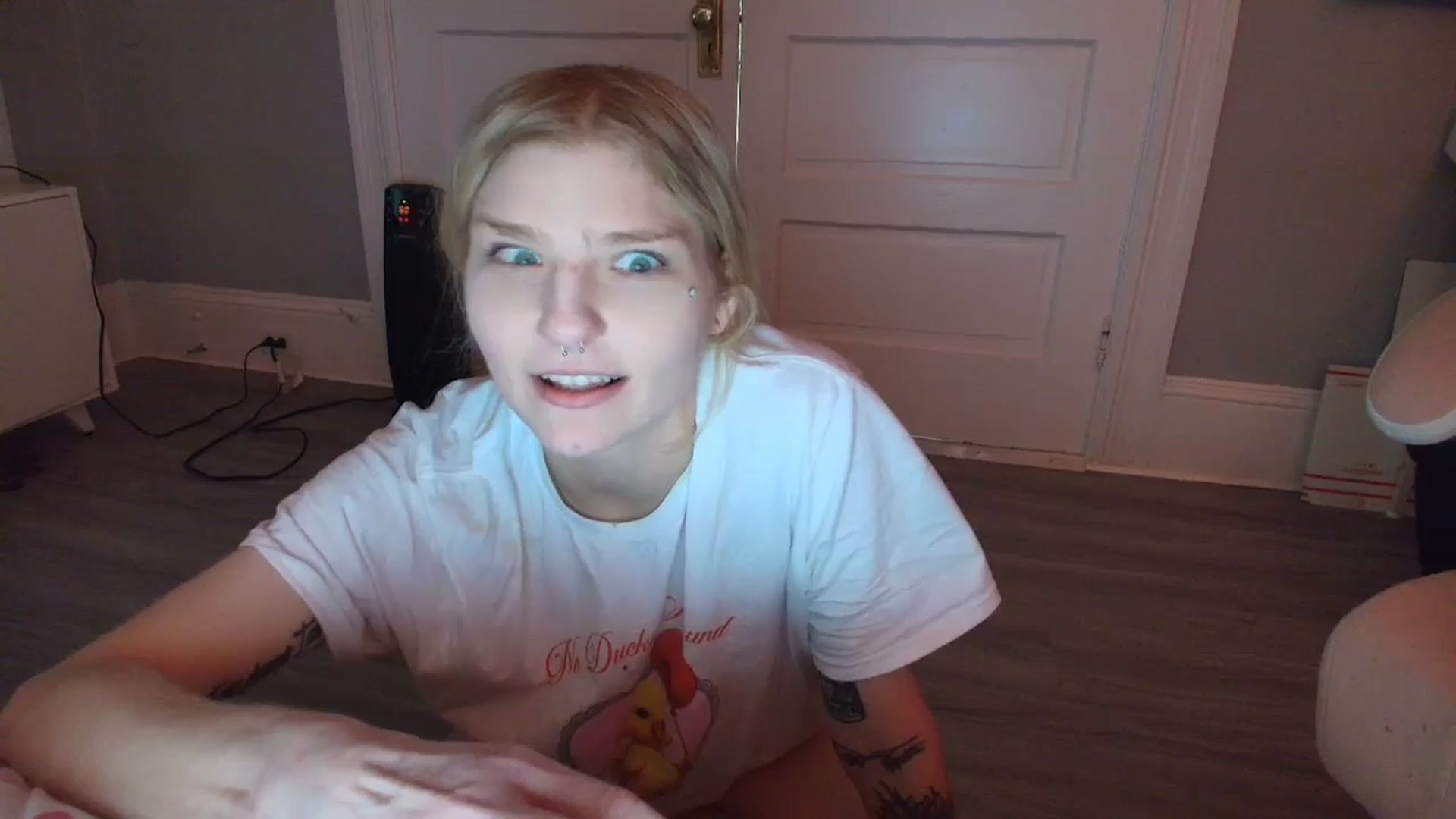 Gallery image thumbnail from DuckChan0's myfreecams stream on, 01/29/2026, 14:48 image 11 of 20