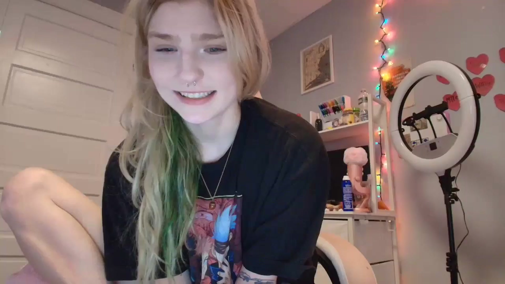 Gallery image thumbnail from DuckChan0's myfreecams stream on, 01/30/2026, 16:09 image 13 of 20