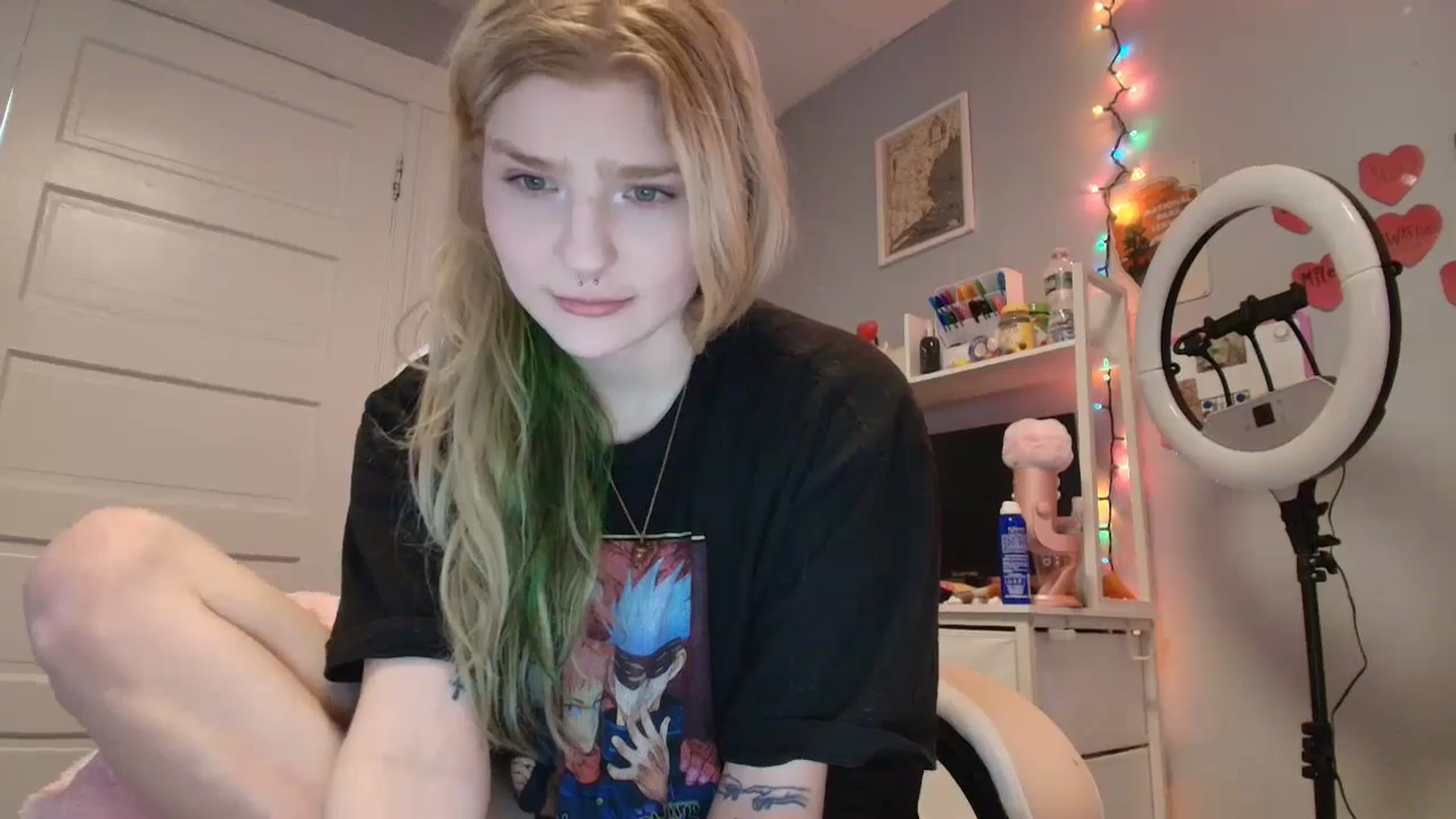 Gallery image thumbnail from DuckChan0's myfreecams stream on, 01/30/2026, 16:09 image 15 of 20