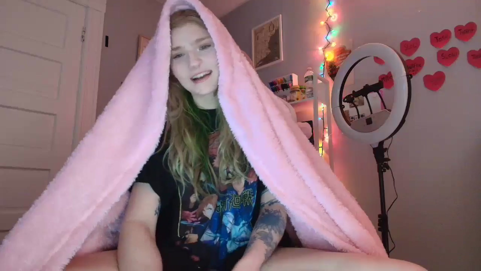 Gallery image thumbnail from DuckChan0's myfreecams stream on, 01/30/2026, 16:46 image 14 of 20