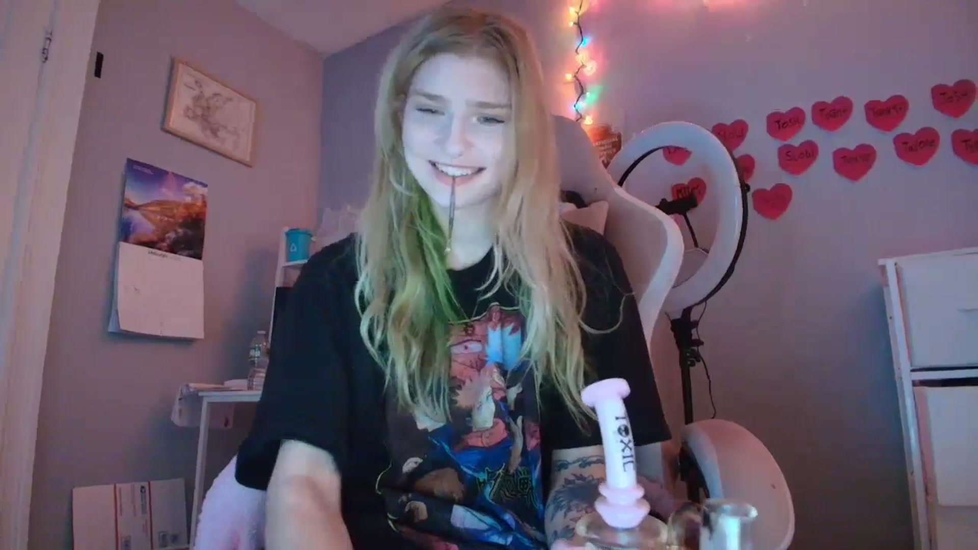 Gallery image thumbnail from DuckChan0's myfreecams stream on, 01/30/2026, 18:04 image 6 of 20