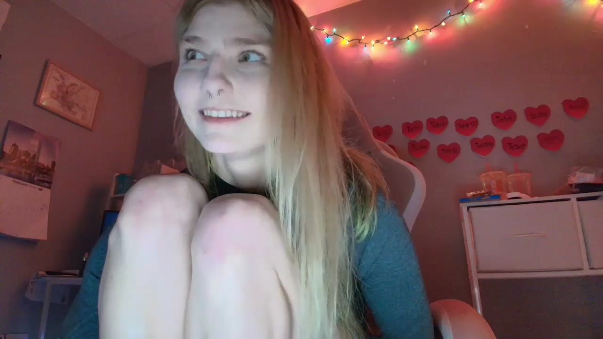 Gallery image thumbnail from DuckChan0's myfreecams stream on, 01/31/2026, 03:03 image 4 of 20