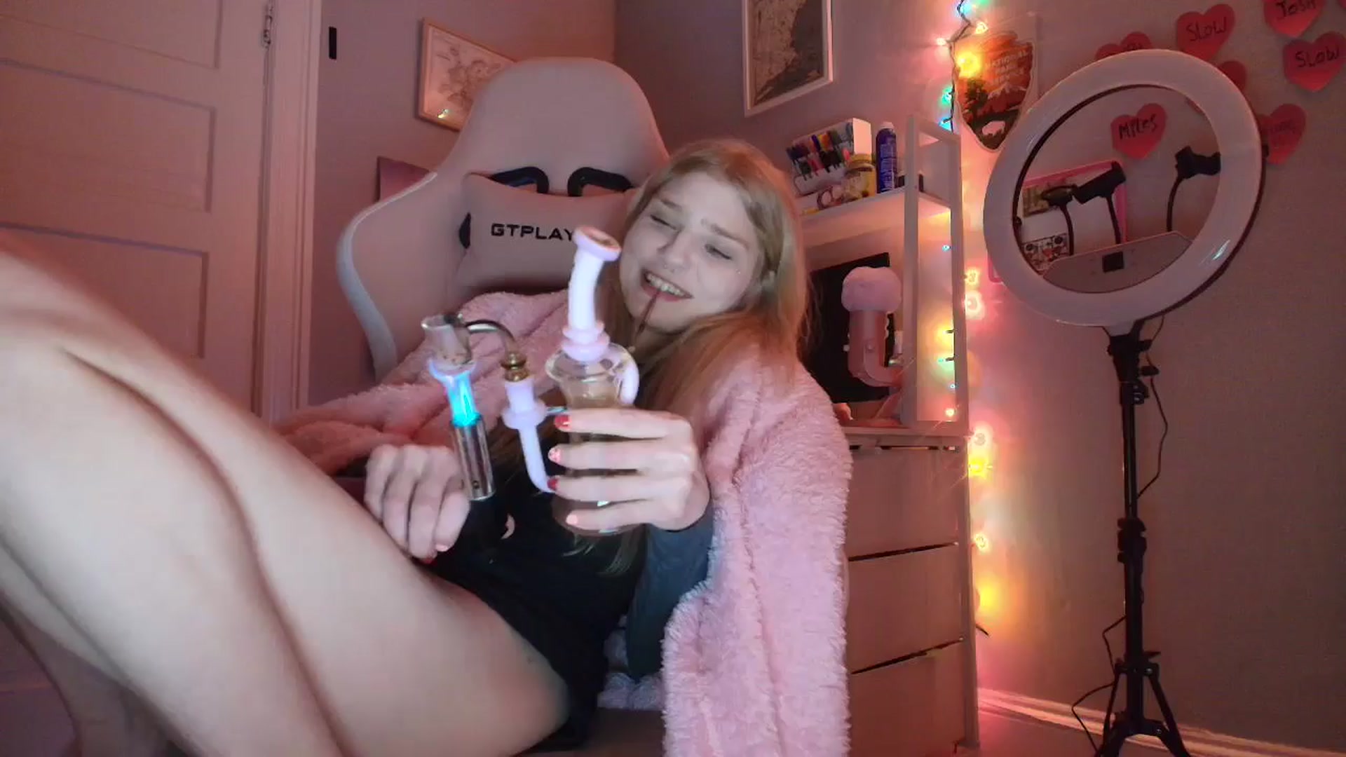 Gallery image thumbnail from DuckChan0's myfreecams stream on, 01/31/2026, 03:03 image 18 of 20