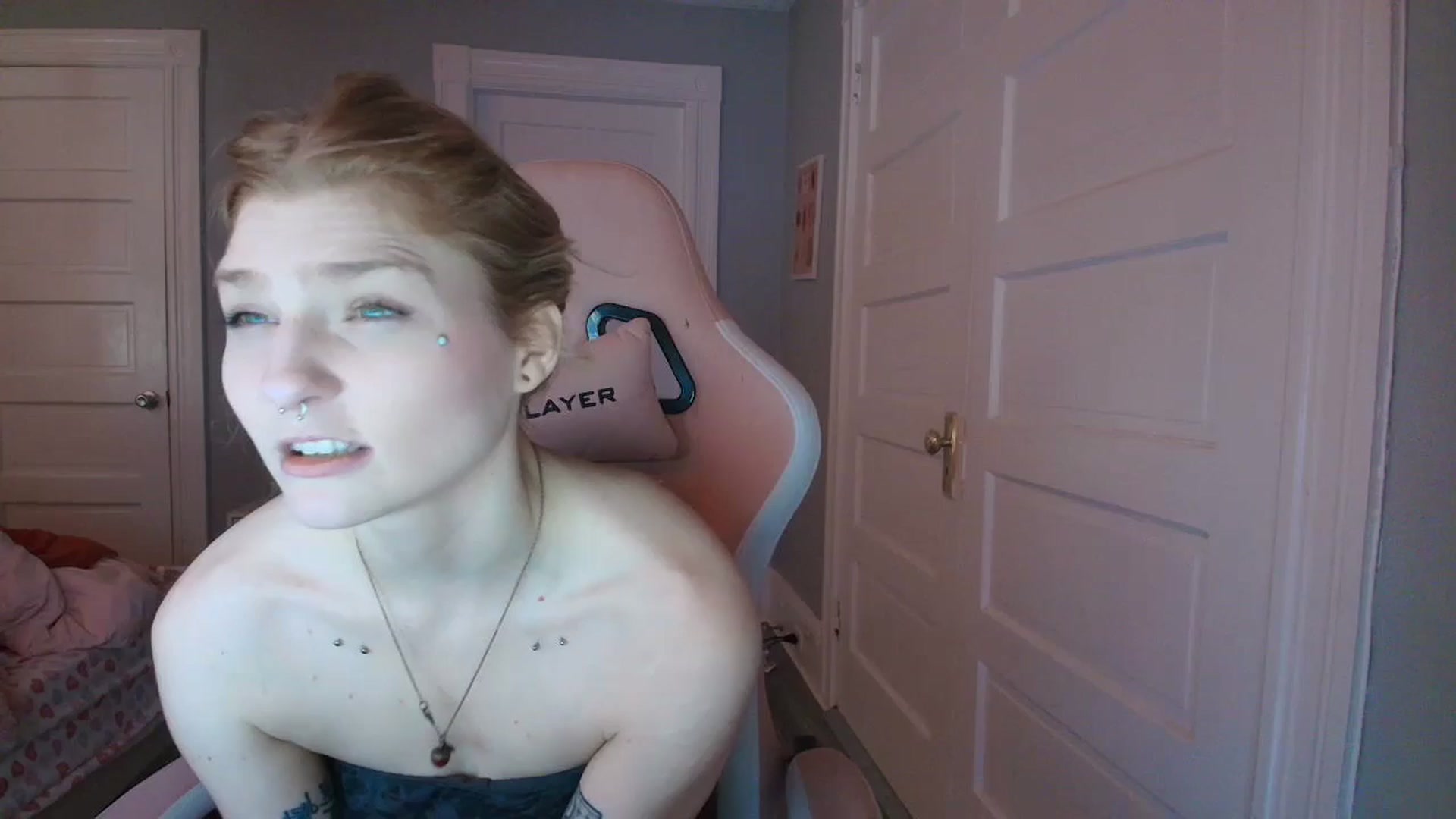 Gallery image thumbnail from DuckChan0's myfreecams stream on, 02/02/2026, 15:51 image 5 of 20