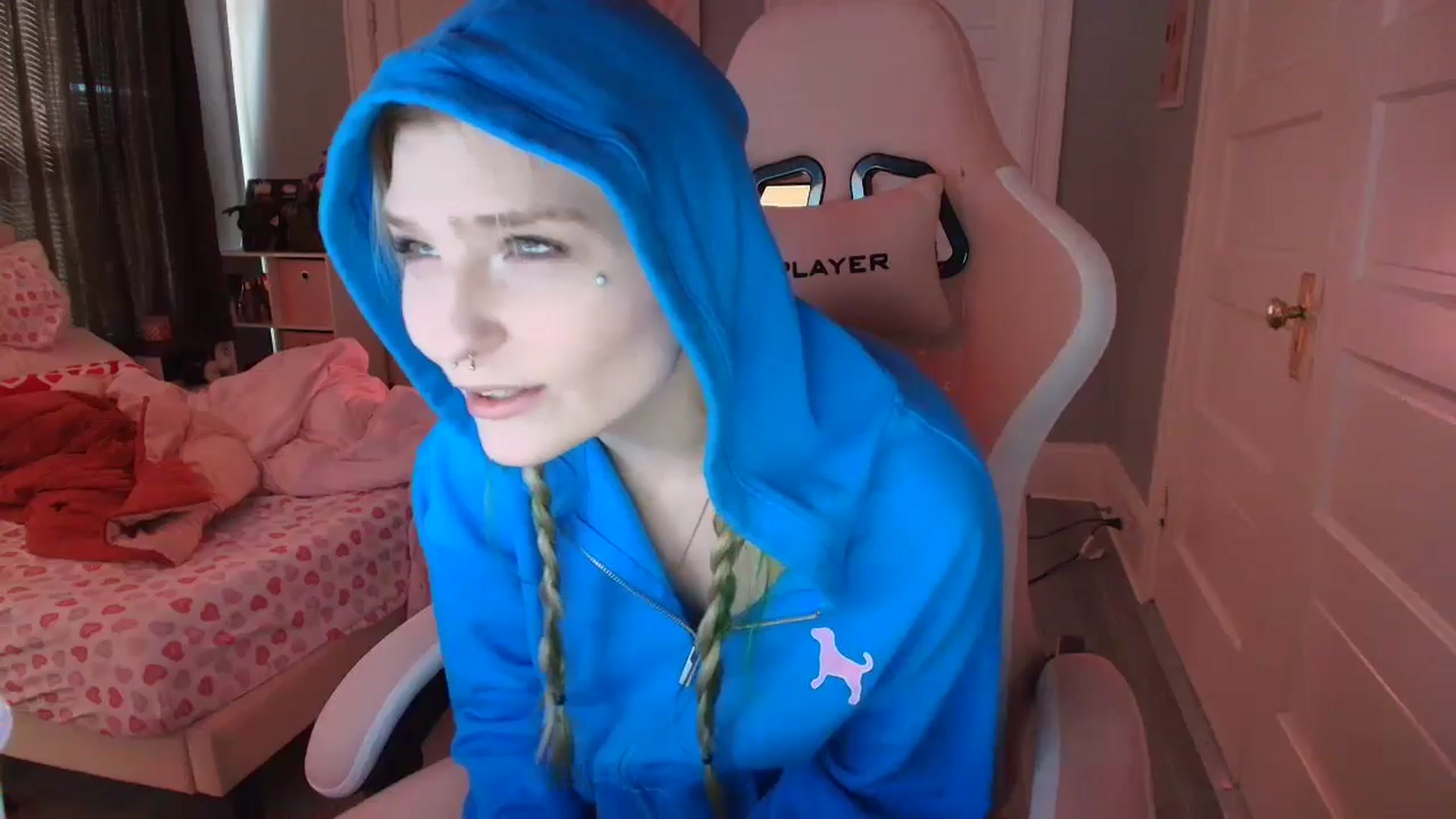 Gallery image thumbnail from DuckChan0's myfreecams stream on, 02/03/2026, 16:24 image 7 of 20