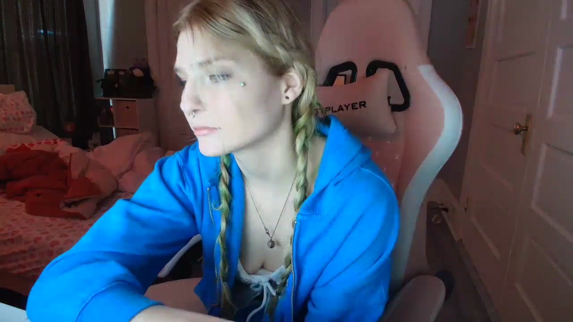 Gallery image thumbnail from DuckChan0's myfreecams stream on, 02/03/2026, 16:24 image 20 of 20