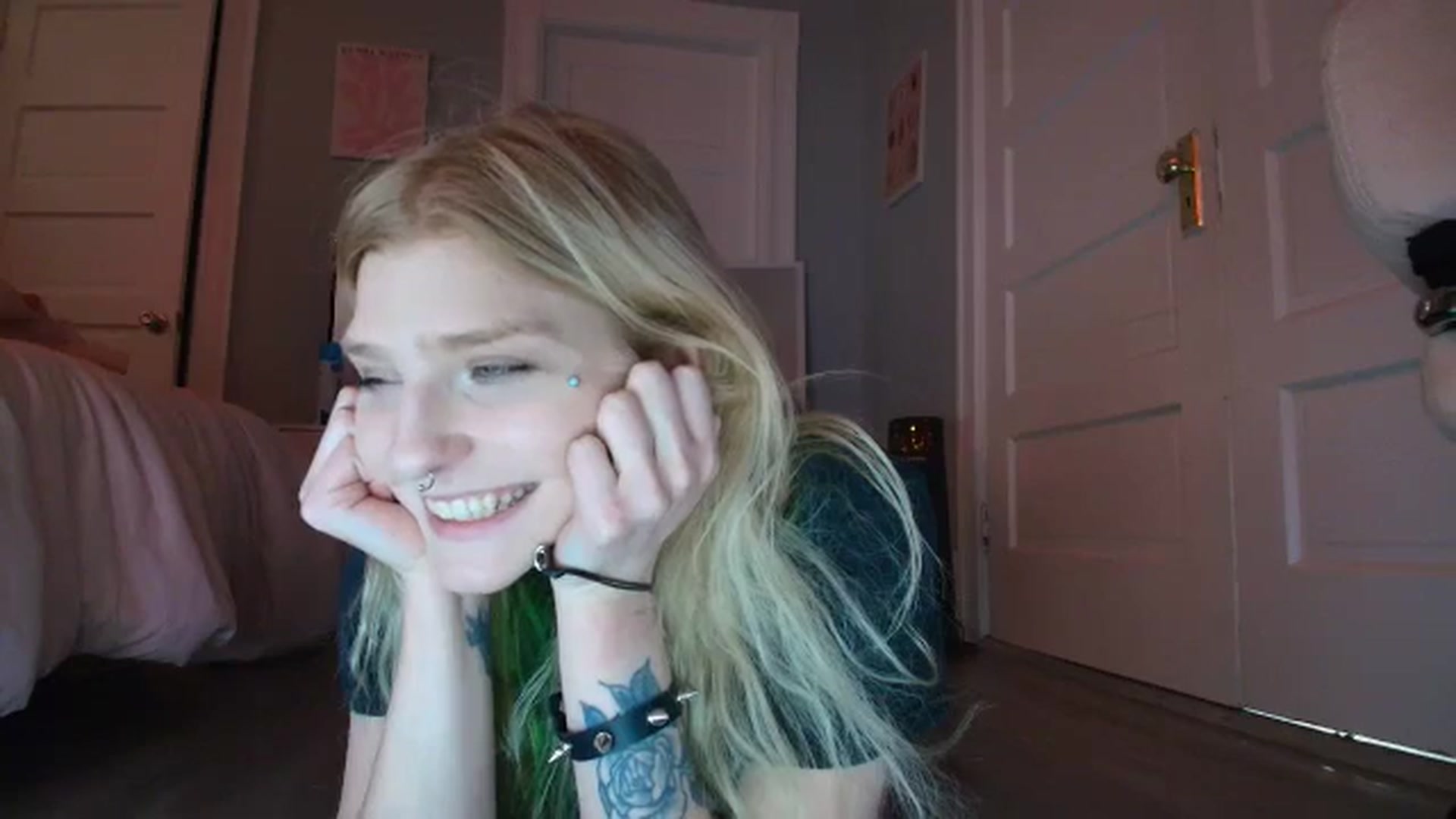 Gallery image thumbnail from DuckChan0's myfreecams stream on, 02/07/2026, 19:41 image 7 of 20