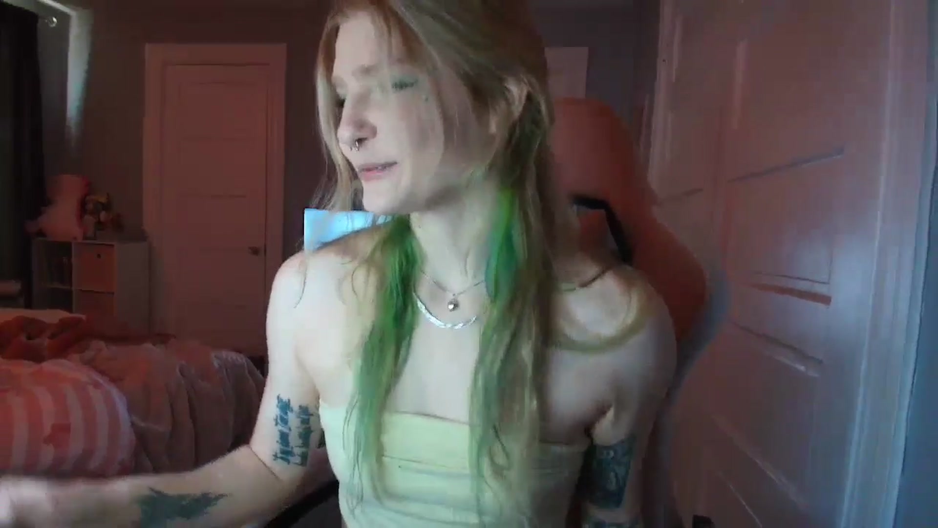 Gallery image thumbnail from DuckChan0's myfreecams stream on, 02/16/2026, 16:42 image 7 of 20