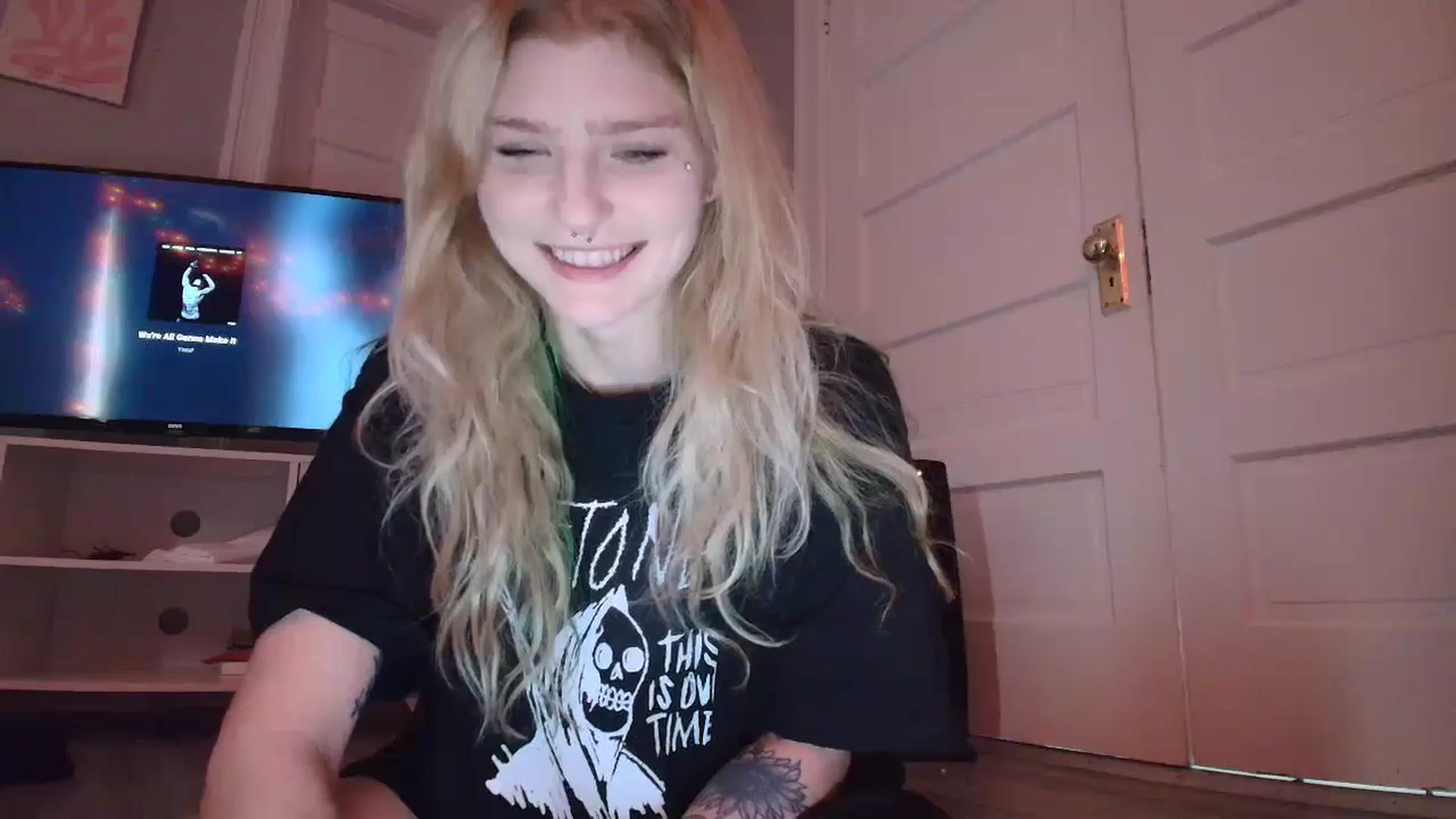 Gallery image thumbnail from DuckChan0's myfreecams stream on, 02/20/2026, 17:46 image 3 of 20