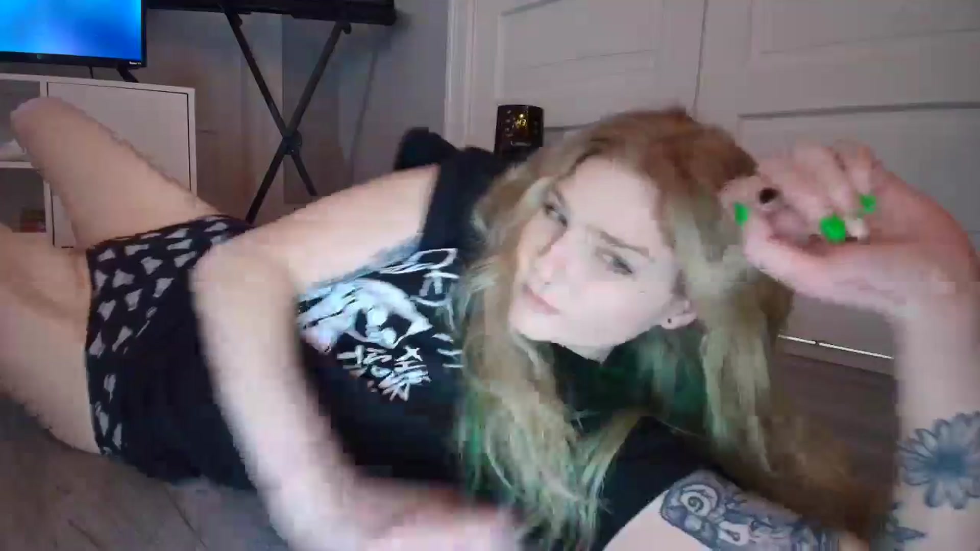 Gallery image thumbnail from DuckChan0's myfreecams stream on, 02/20/2026, 17:46 image 18 of 20