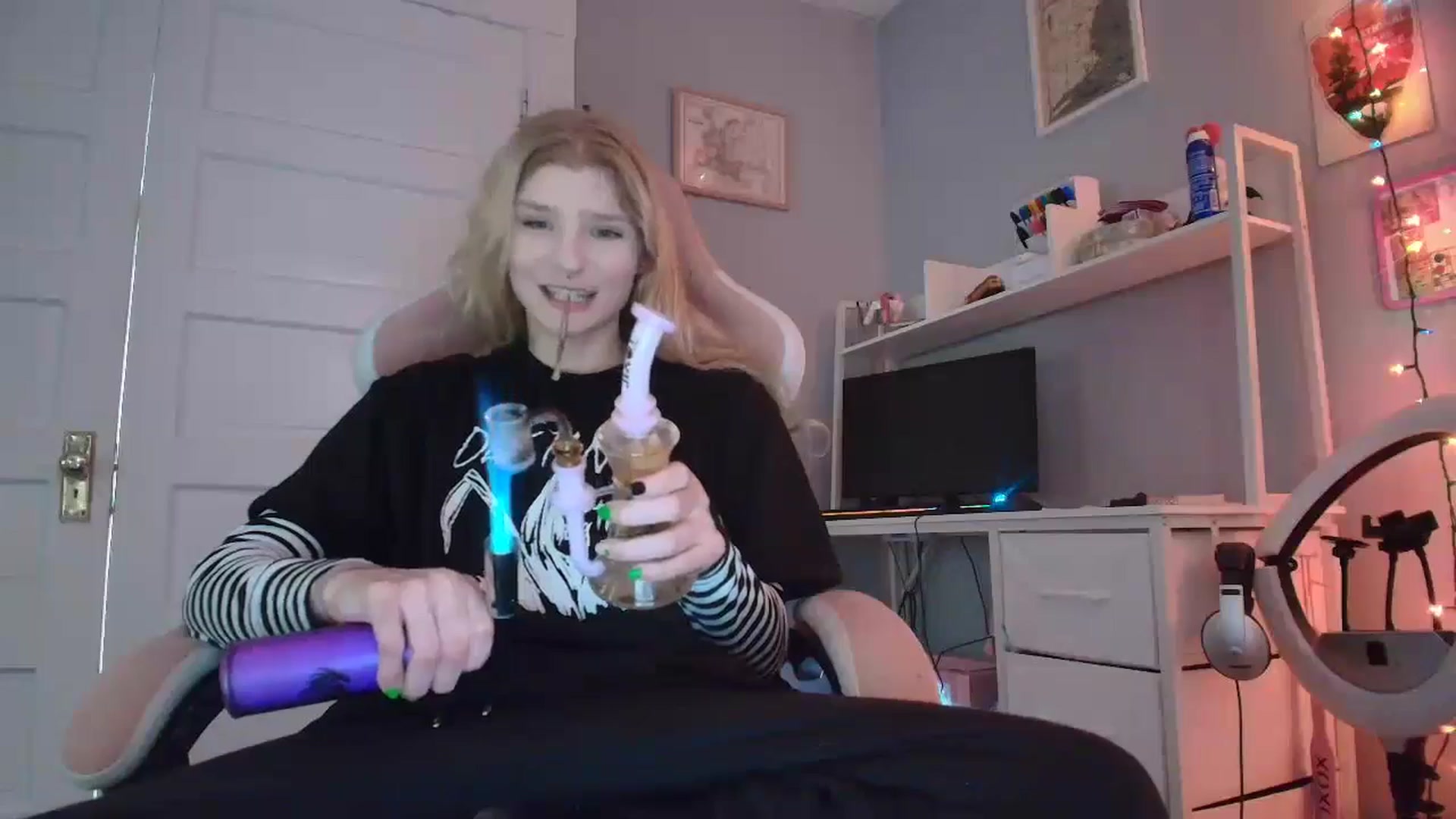 Gallery image thumbnail from DuckChan0's myfreecams stream on, 02/27/2026, 18:06 image 8 of 20