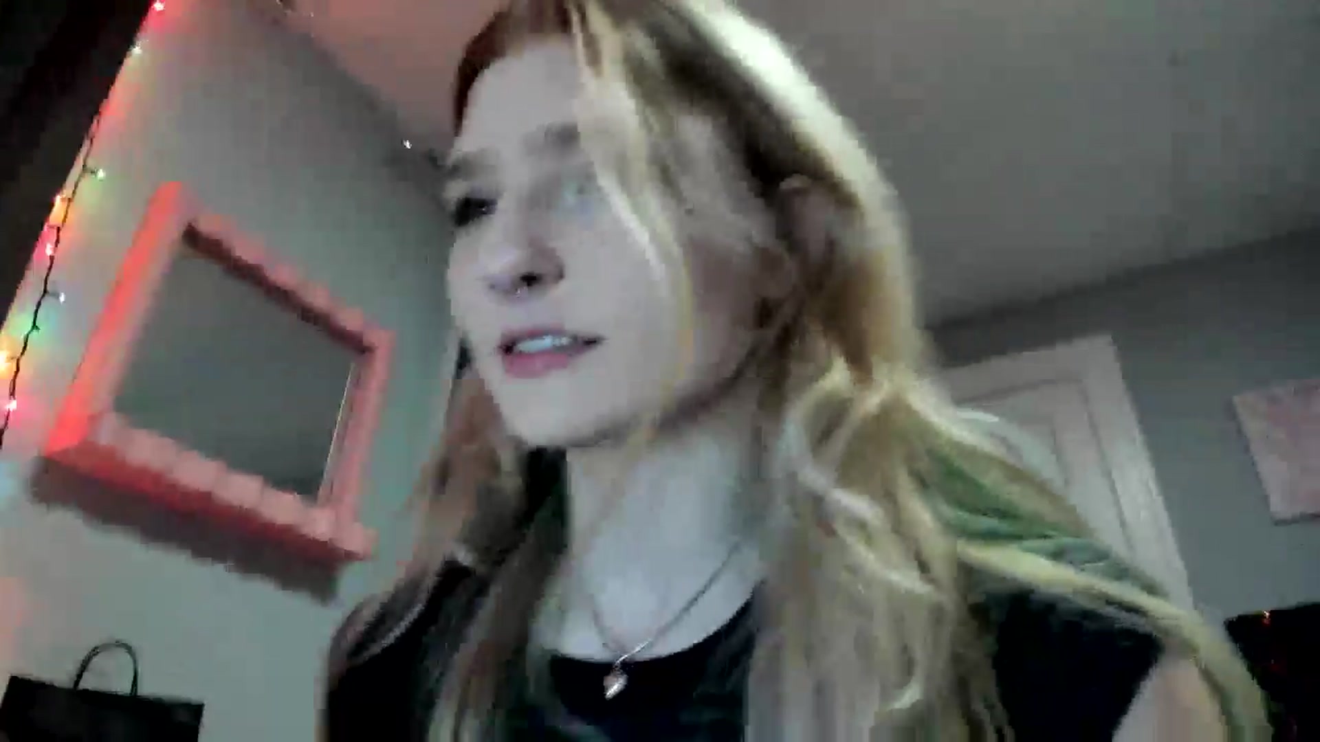 Gallery image thumbnail from DuckChan0's myfreecams stream on, 03/03/2026, 24:47 image 8 of 20