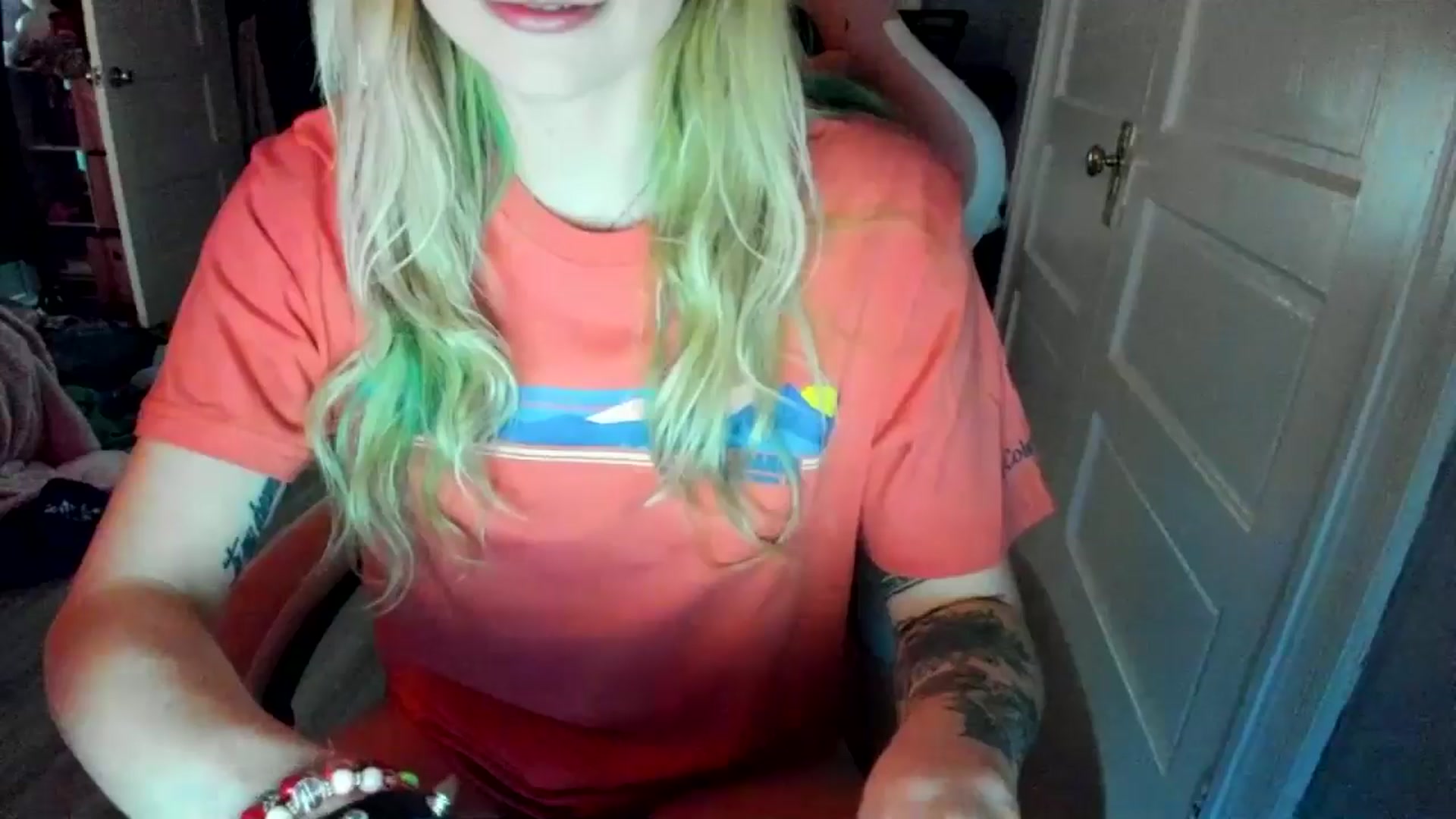 Gallery image thumbnail from DuckChan0's myfreecams stream on, 03/03/2026, 19:59 image 5 of 20