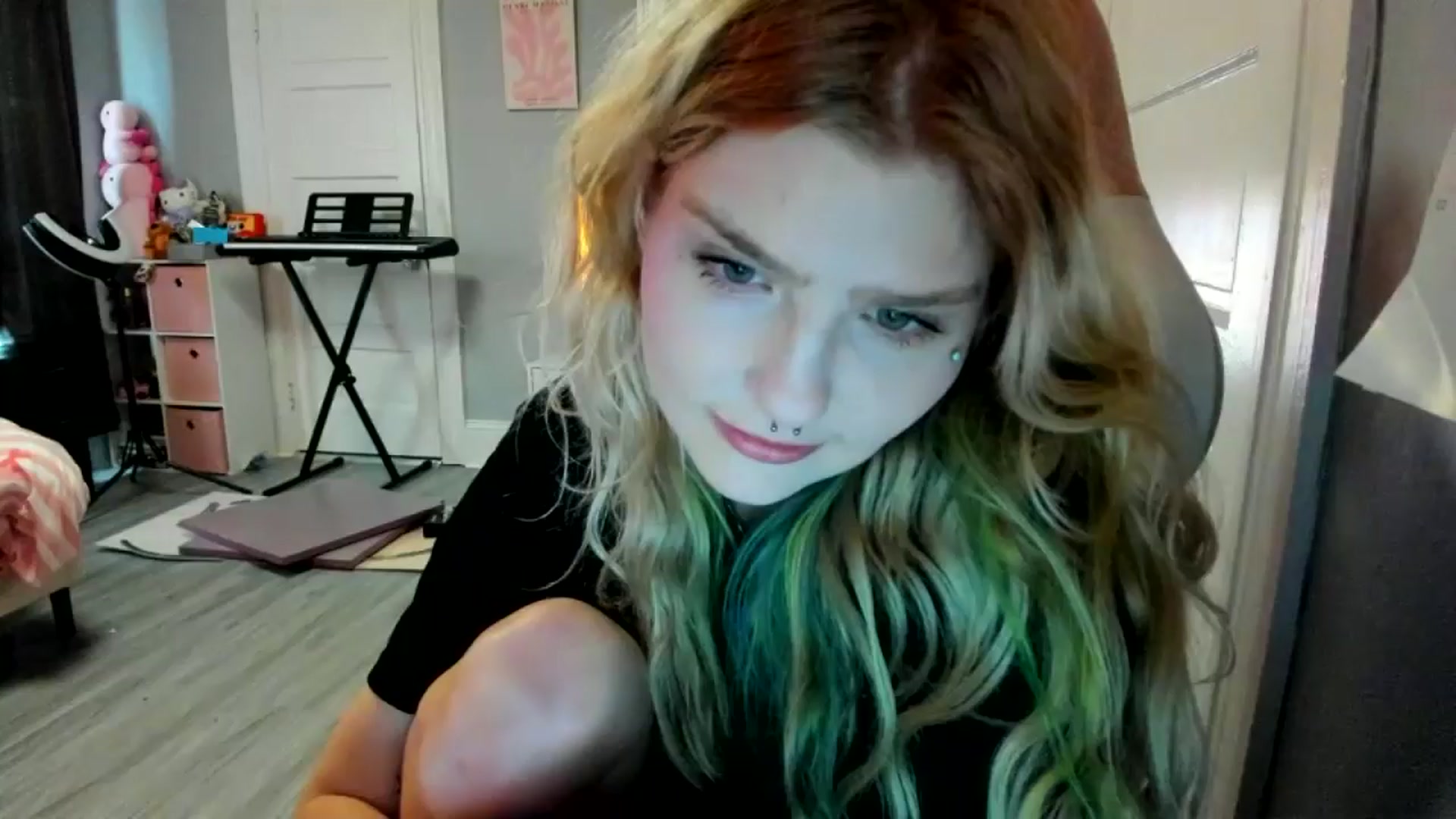 Gallery image thumbnail from DuckChan0's myfreecams stream on, 03/08/2026, 14:48 image 4 of 20