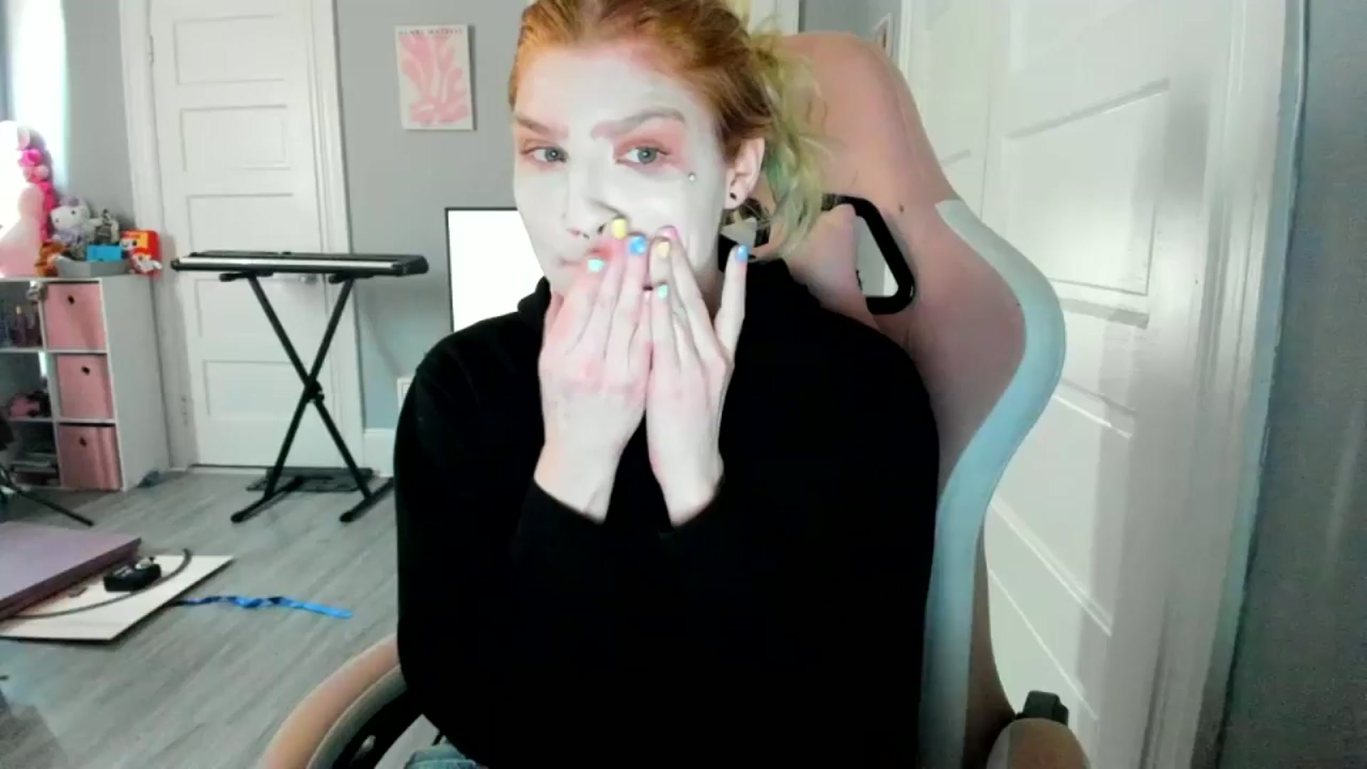 Gallery image thumbnail from DuckChan0's myfreecams stream on, 03/09/2026, 17:16 image 1 of 20