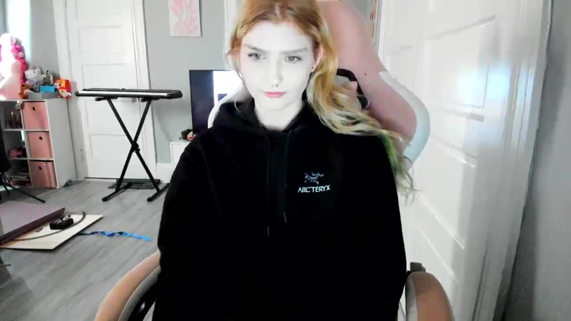Gallery image thumbnail from DuckChan0's myfreecams stream on, 03/09/2026, 17:16 image 7 of 20