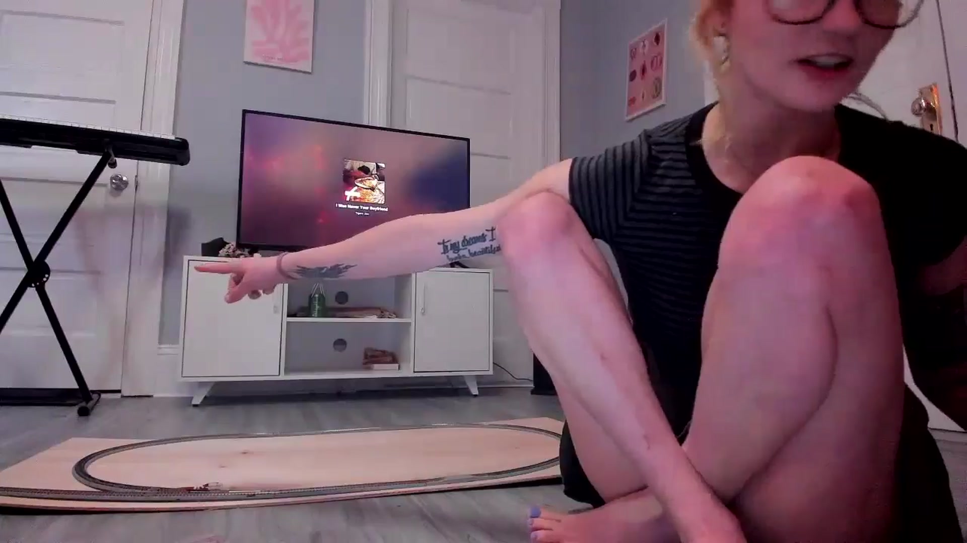 Gallery image thumbnail from DuckChan0's myfreecams stream on, 03/10/2026, 15:39 image 10 of 20