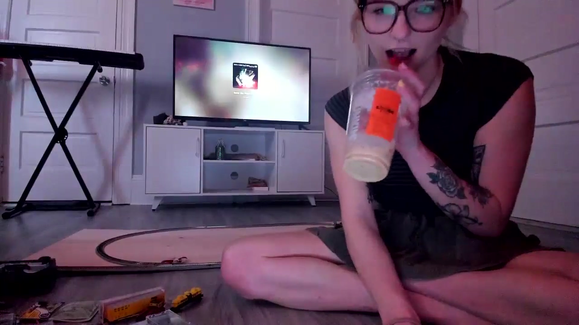 Gallery image thumbnail from DuckChan0's myfreecams stream on, 03/10/2026, 15:39 image 5 of 20