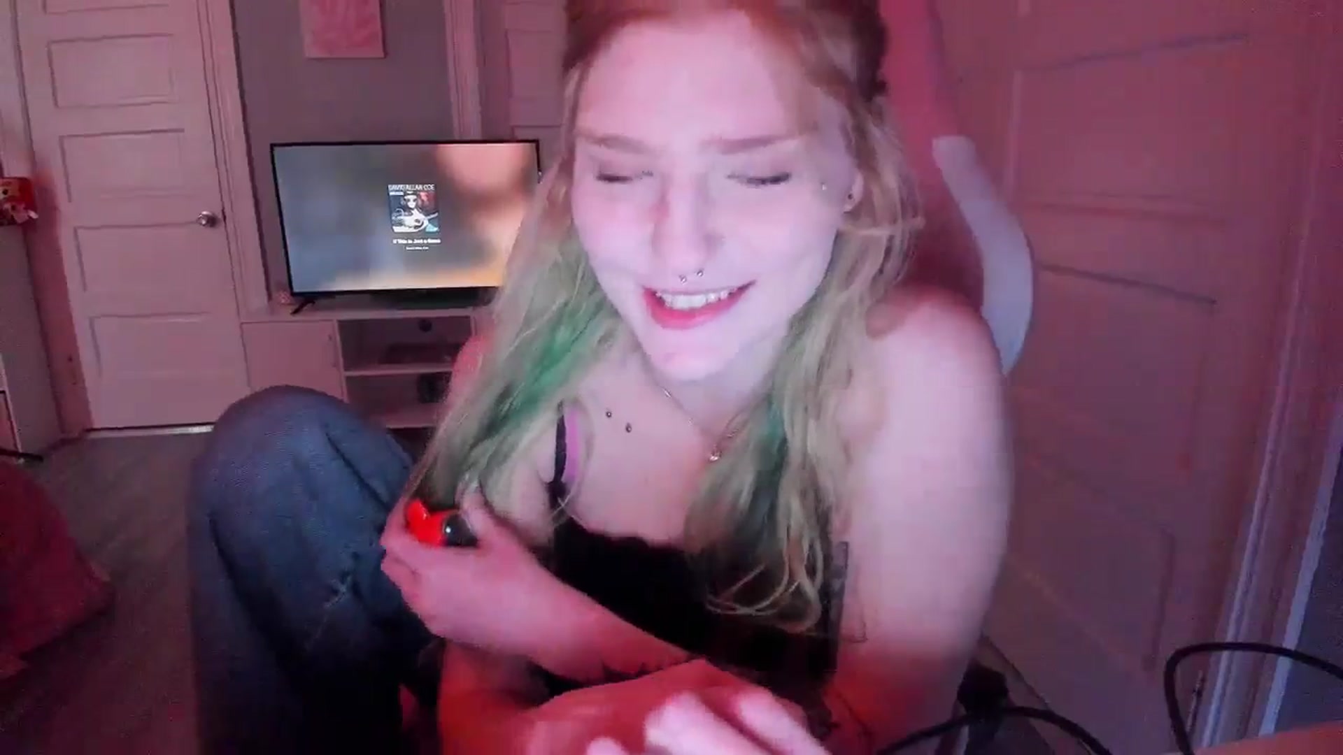 Gallery image thumbnail from DuckChan0's myfreecams stream on, 03/11/2026, 14:31 image 15 of 20