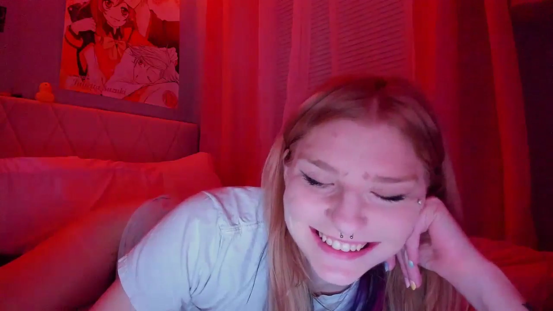 Gallery image thumbnail from DuckChan0's myfreecams stream on, 03/13/2026, 24:00 image 14 of 20