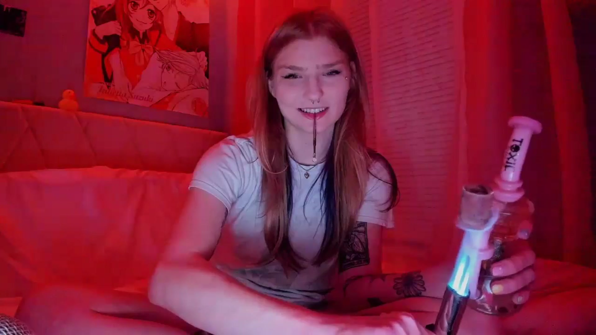 Gallery image thumbnail from DuckChan0's myfreecams stream on, 03/13/2026, 24:00 image 12 of 20