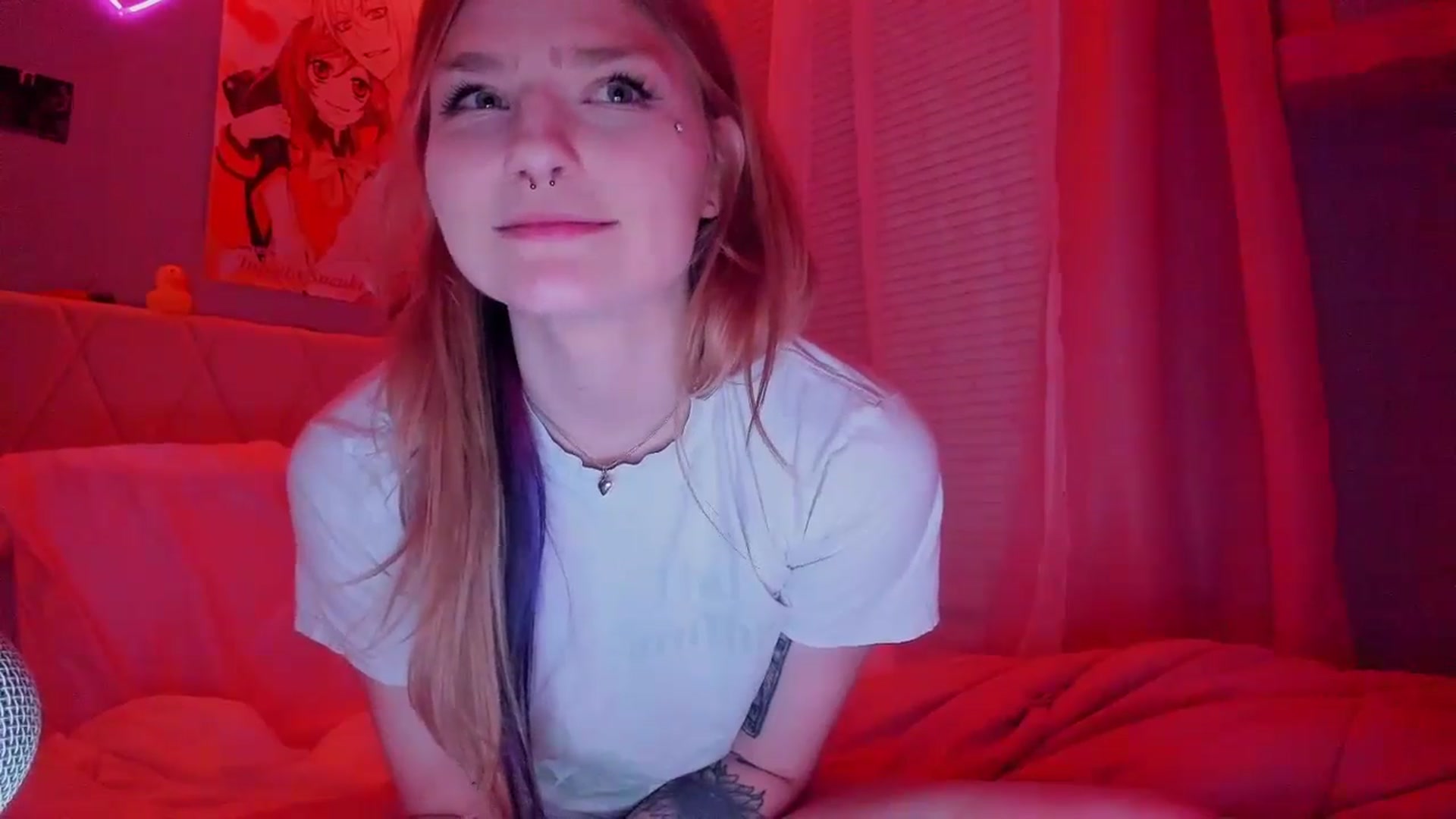 Gallery image thumbnail from DuckChan0's myfreecams stream on, 03/13/2026, 24:00 image 8 of 20