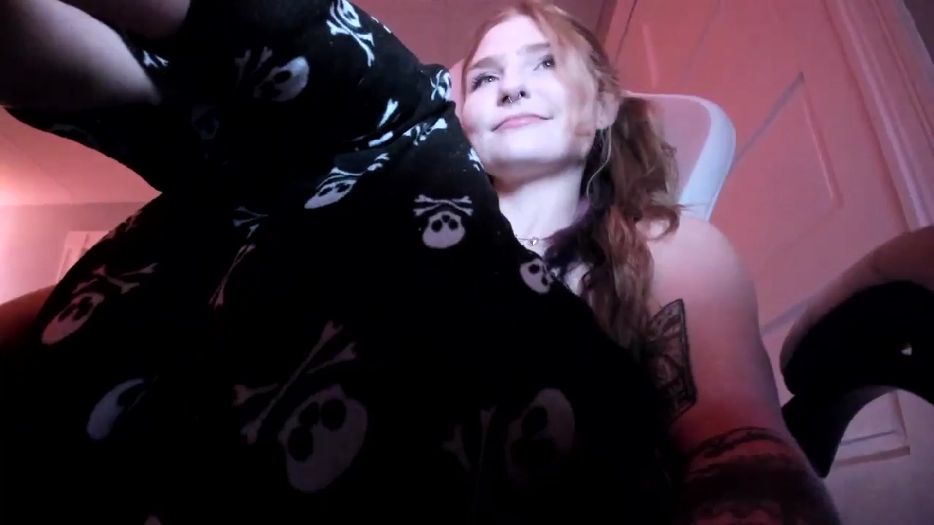 Gallery image thumbnail from DuckChan0's myfreecams stream on, 03/16/2026, 20:31 image 16 of 20