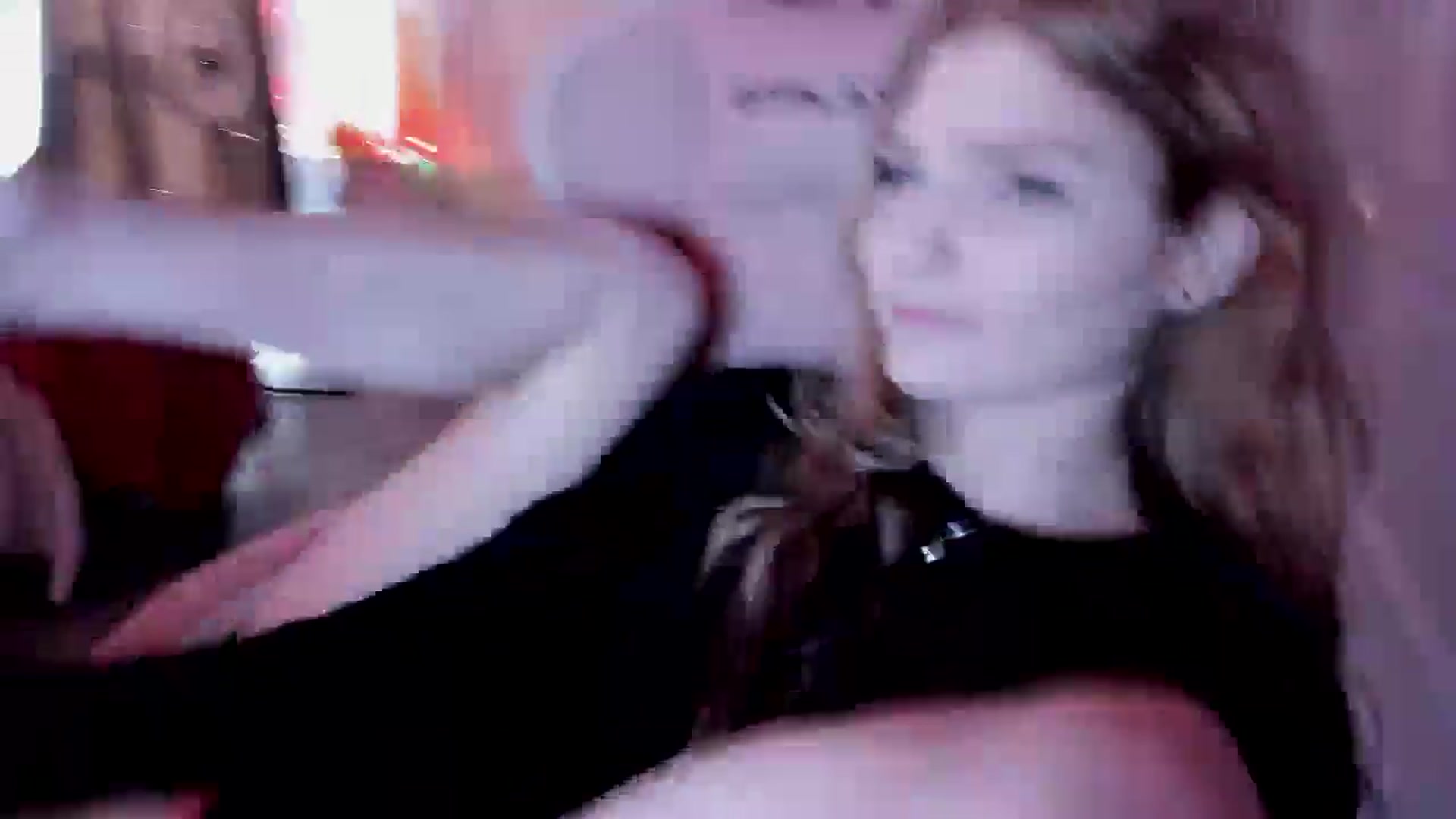 Gallery image thumbnail from DuckChan0's myfreecams stream on, 03/18/2026, 16:35 image 2 of 20